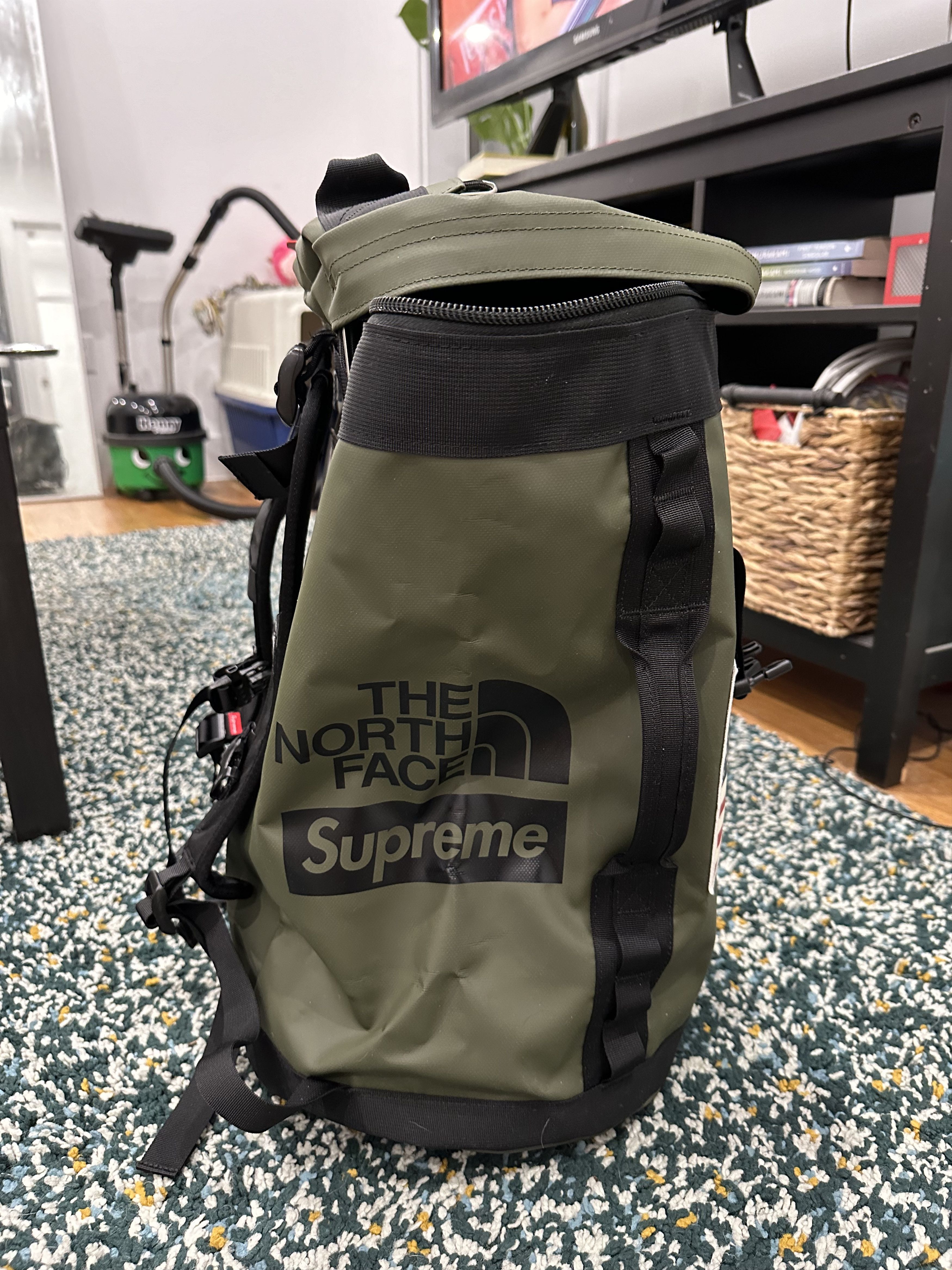 Supreme × The North Face Supreme The North Face Expedition Backpack Size ONE SIZE - 5 Thumbnail