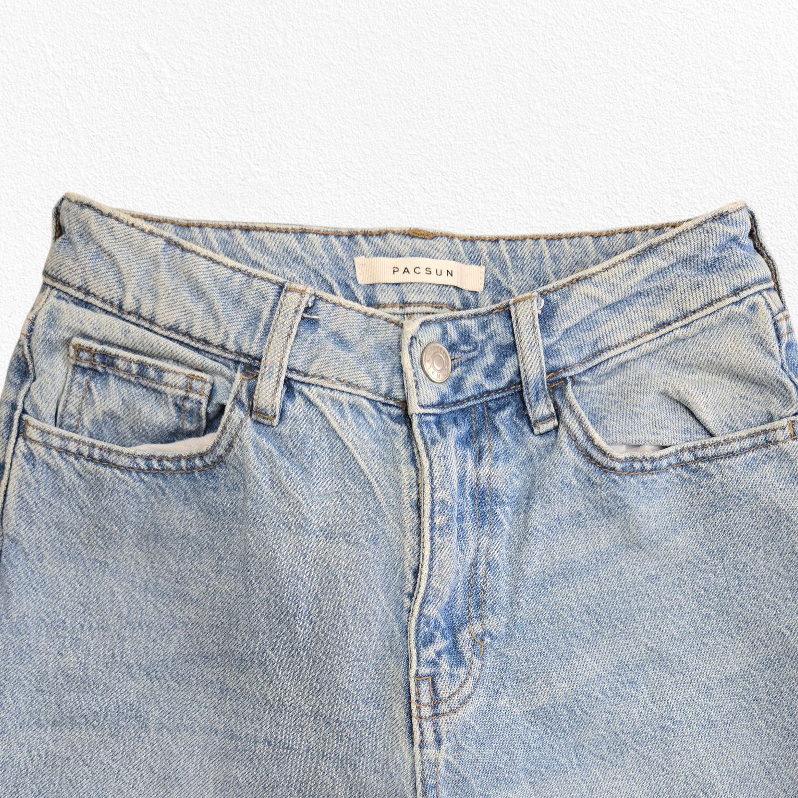 Pacsun PacSun Light Wash Mom Jeans Size 23 Straight Leg Size 23" - 4 Thumbnail