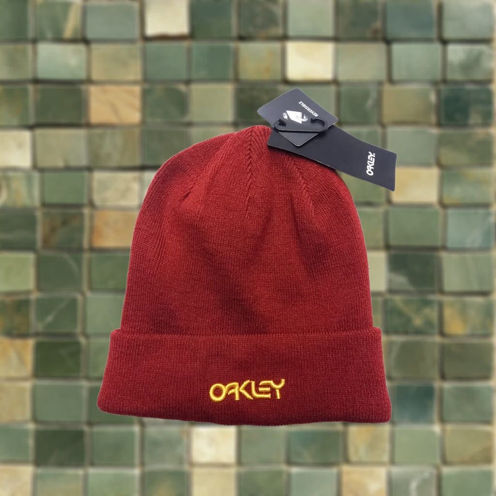 Oakley Oakley Ellipse Graphic Beanie Flame Red | Grailed