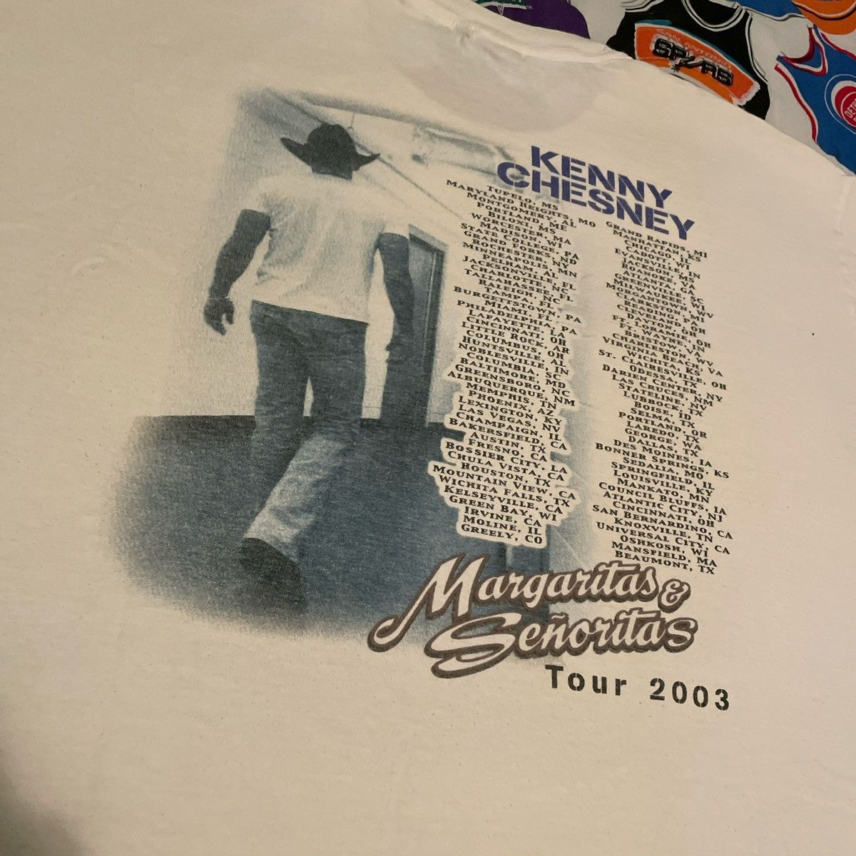 Band Tees × Vintage Vintage 2003 Kenny Chesney Country Artist Music Tour Tee Size US XL / EU 56 / 4 - 4 Thumbnail