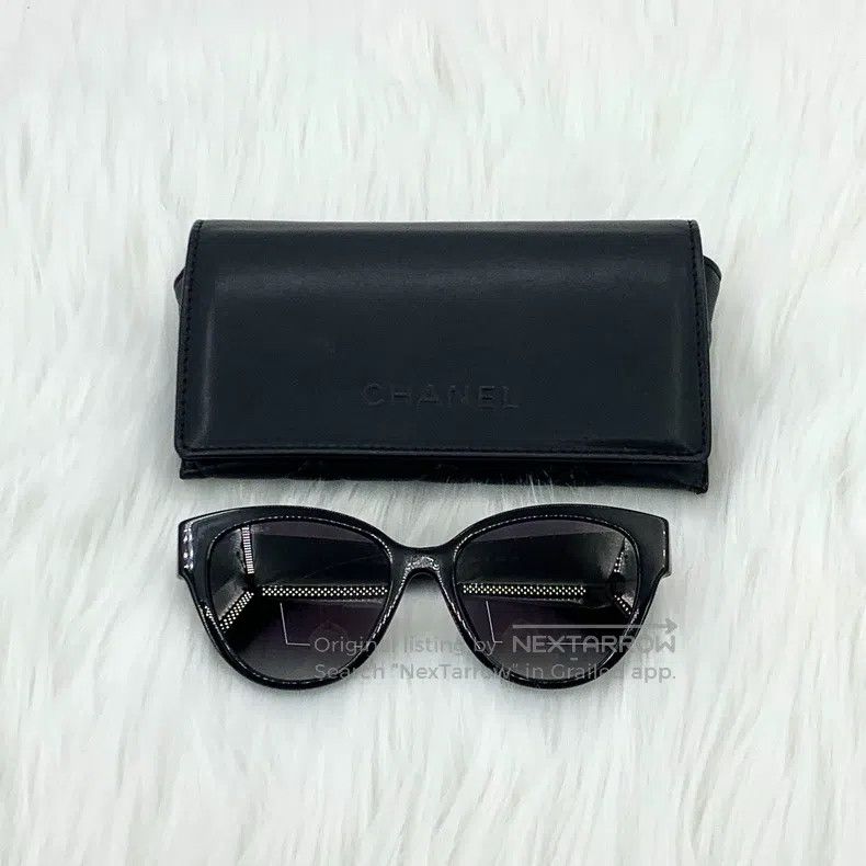 Chanel Chanel Black camelia love pearl cat's eye sunglasses Size ONE SIZE - 9 Thumbnail