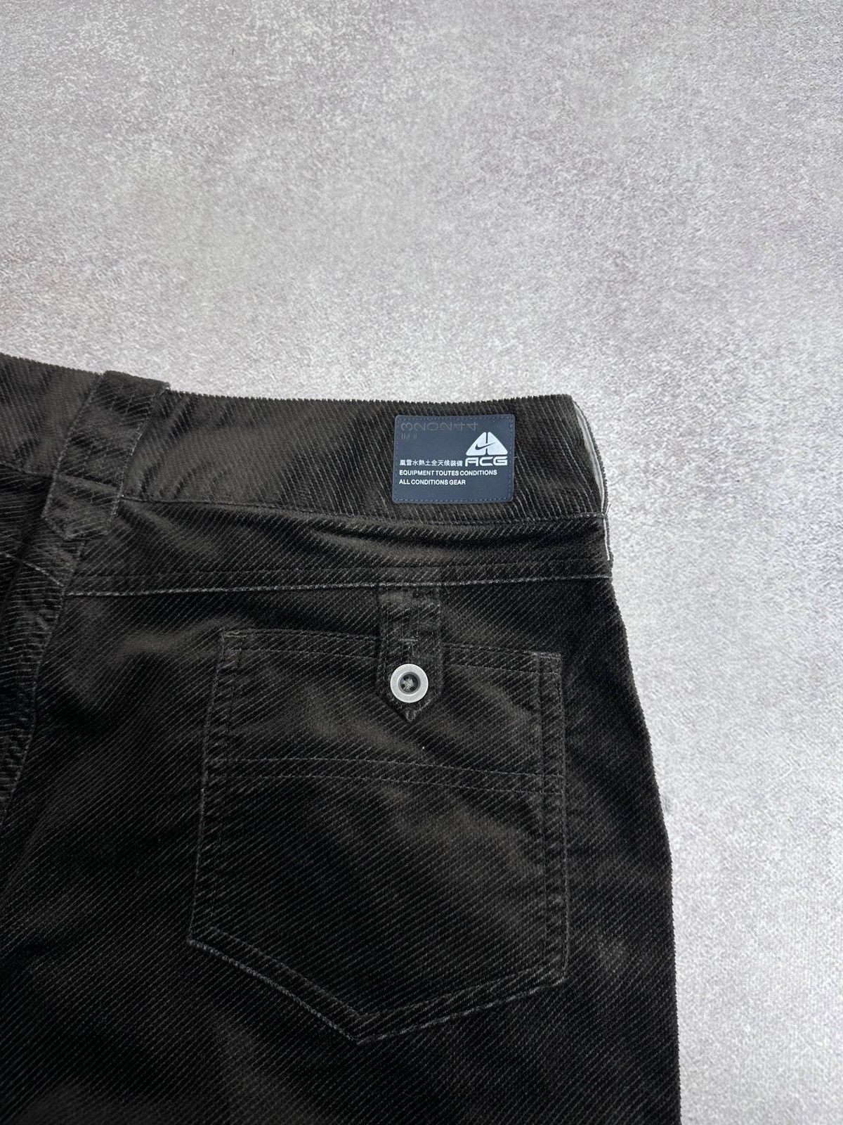 Nike ACG Vintage Nike ACG Brown Cargo Y2K Pants Corduroy 32 Size US 32 / EU 48 - 10 Thumbnail