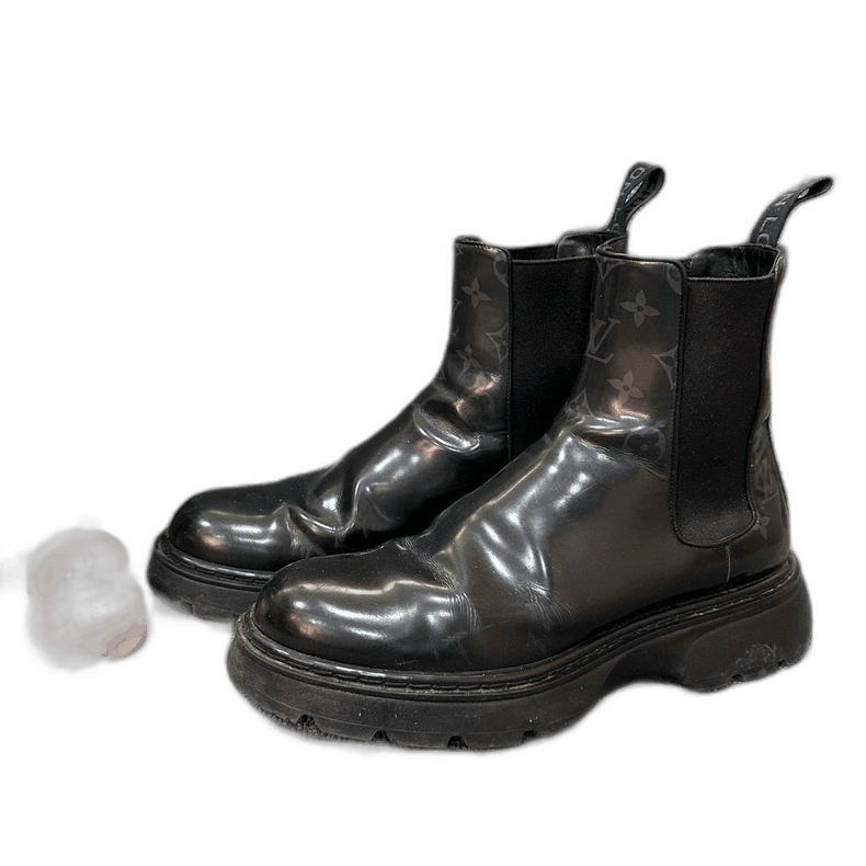 Other Louis Vuitton Bold Chelsea Boots for Men-2507 Size US 9.5 / EU 42-43 - 1 Thumbnail