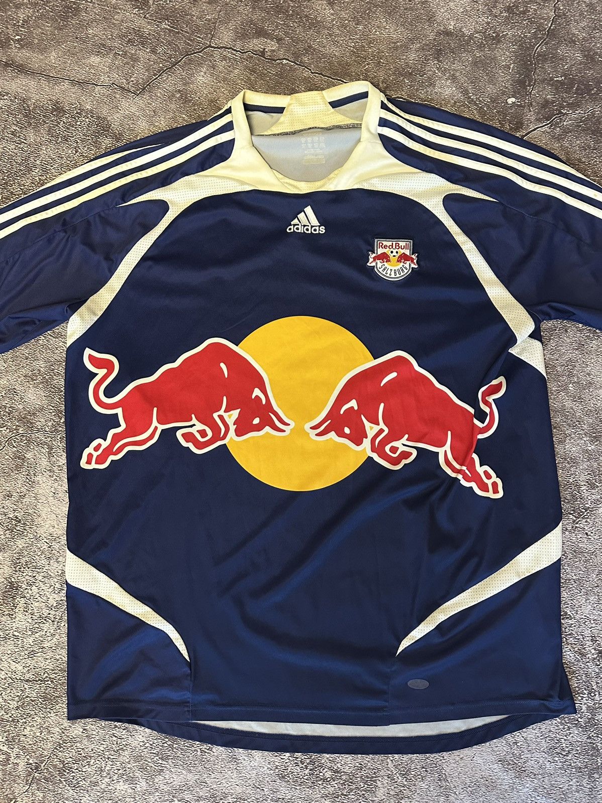 Adidas Vintage Adidas Red Bull football soccer jersey Men's US XL Size US XL / EU 56 / 4 - 1 Thumbnail