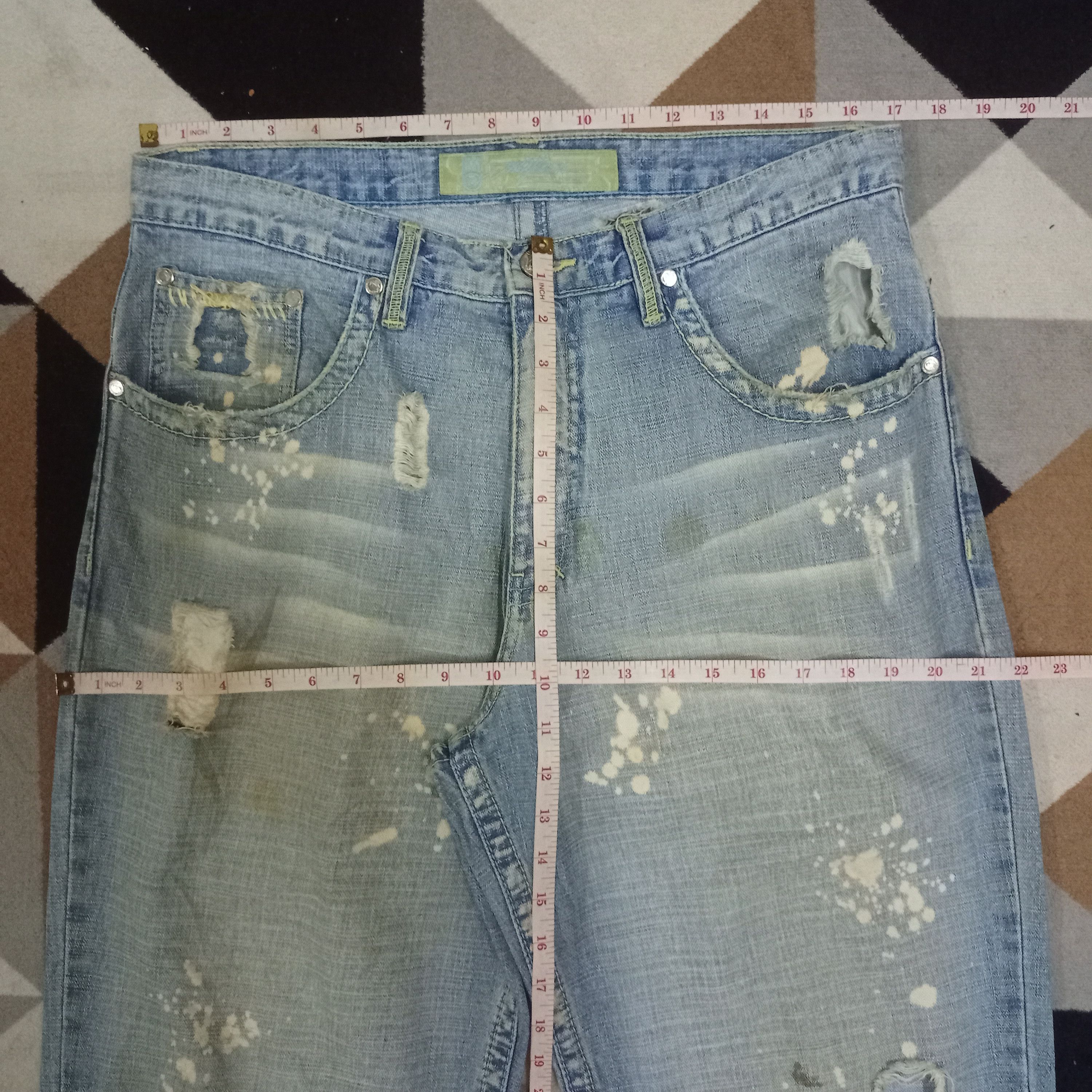 Japanese Brand Vintage Japanese Brand Ripped Painted Splatters Baggy Jeans Size US 34 / EU 50 - 8 Thumbnail