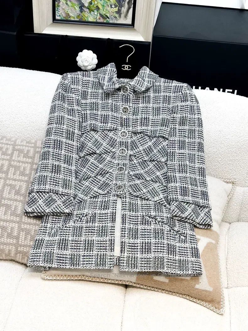 Chanel Chanel 18s spring and summer show waterfall series silver Size XS / US 0-2 / IT 36-38 - 1 Thumbnail