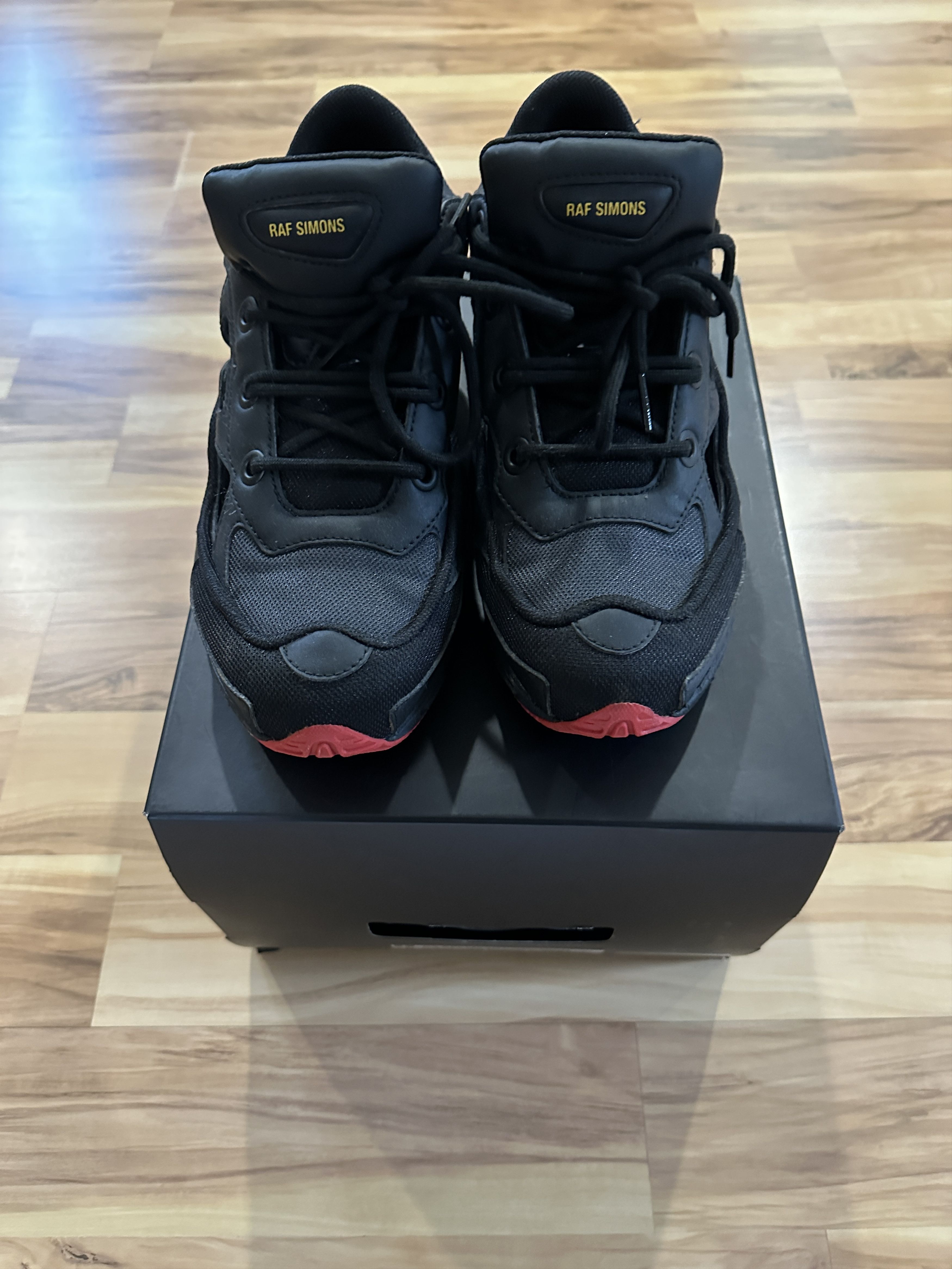 Adidas × Raf Simons Adidas x Raf Simons Belgium Ozweegos Size US 8 / EU 41 - 1 Thumbnail