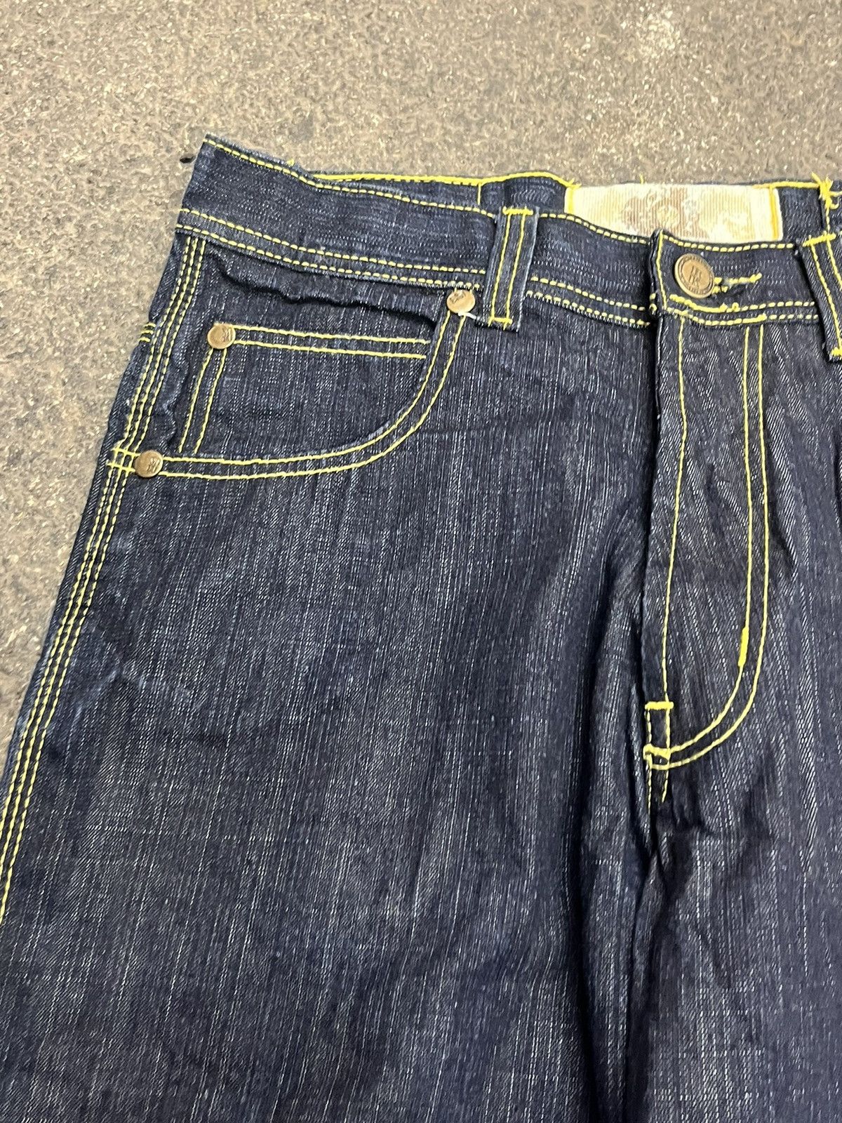 Southpole × Vintage Y2k baggy fit southpole style wide leg skater pants hype Size US 32 / EU 48 - 8 Thumbnail