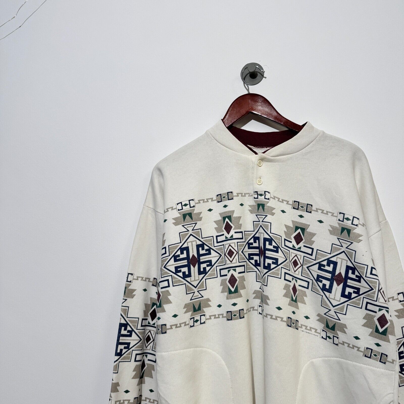 Vintage Vintage Unisex White Cotton Crewneck Size L Aztec 90s Y2k Size US L / EU 52-54 / 3 - 5 Thumbnail