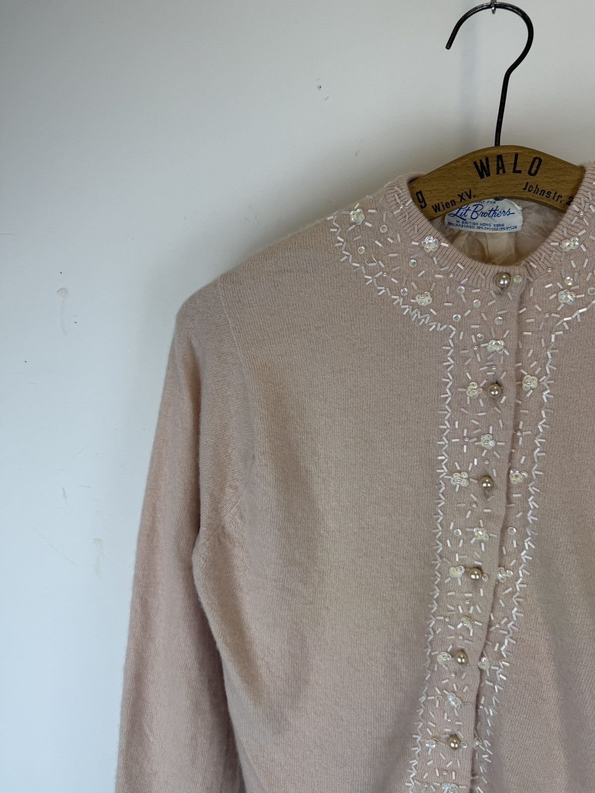 Vintage Vintage 1950s Lit Brothers Pink Beaded Wool Angora Cardigan Size S / US 4 / IT 40 - 2 Thumbnail