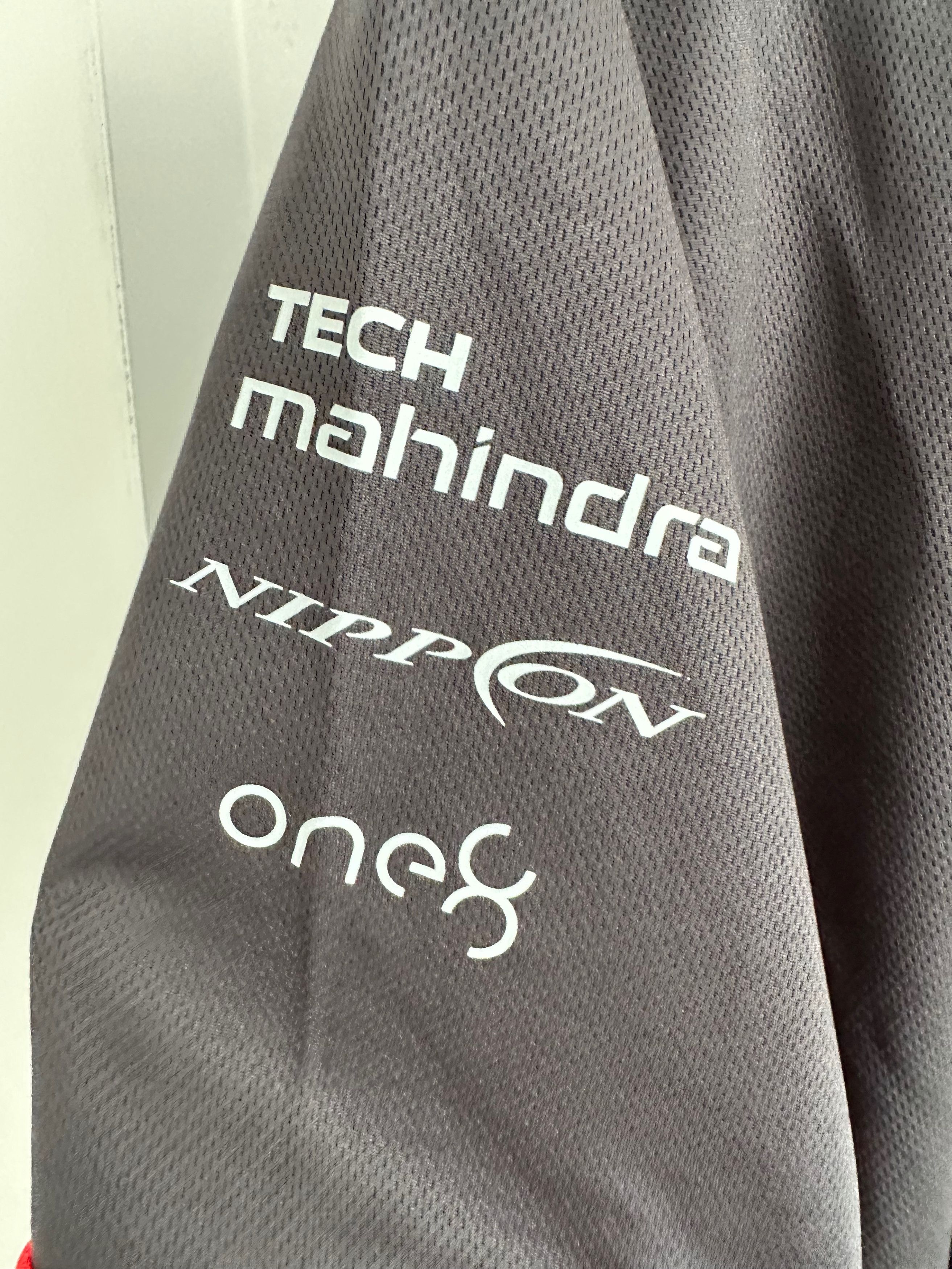 Formula 1 Mahindra Racing 1/4 zip polo shirt jersey Size US M / EU 48-50 / 2 - 4 Thumbnail