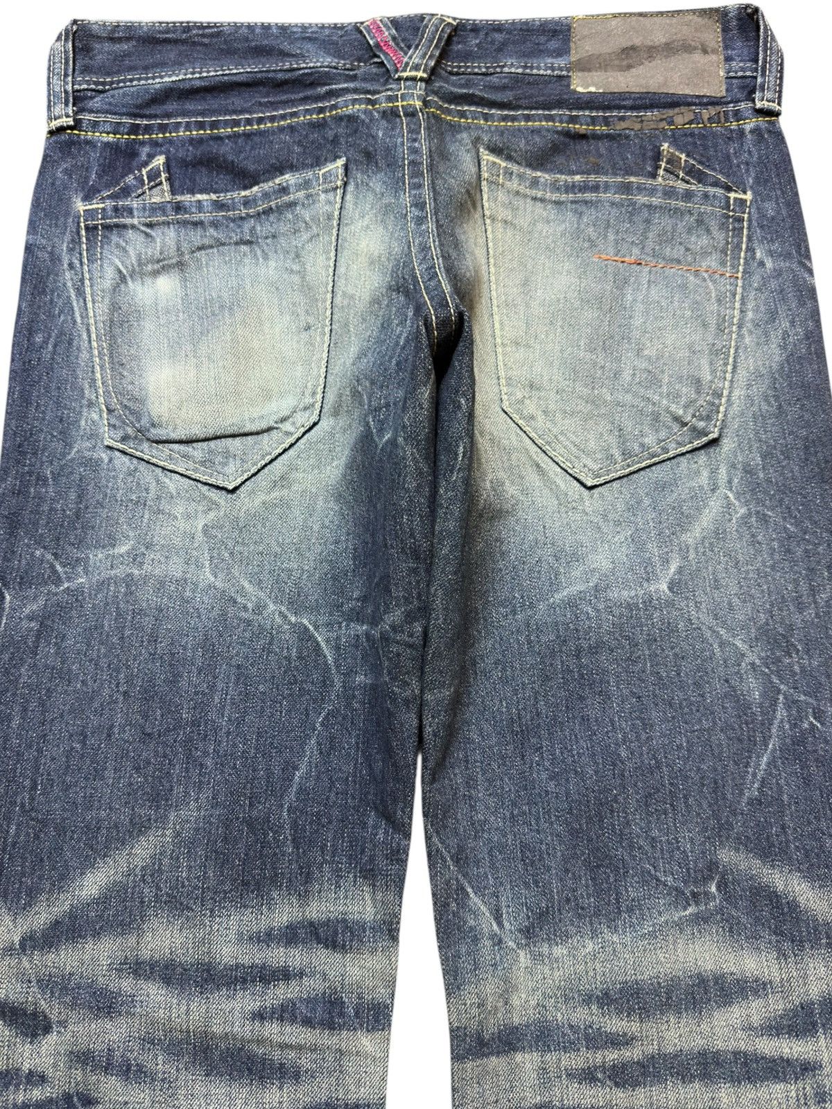 Vanquish Vintage Vanquish Flare Mudwash Studded Grunge Denim Size US 30 / EU 46 - 7 Thumbnail