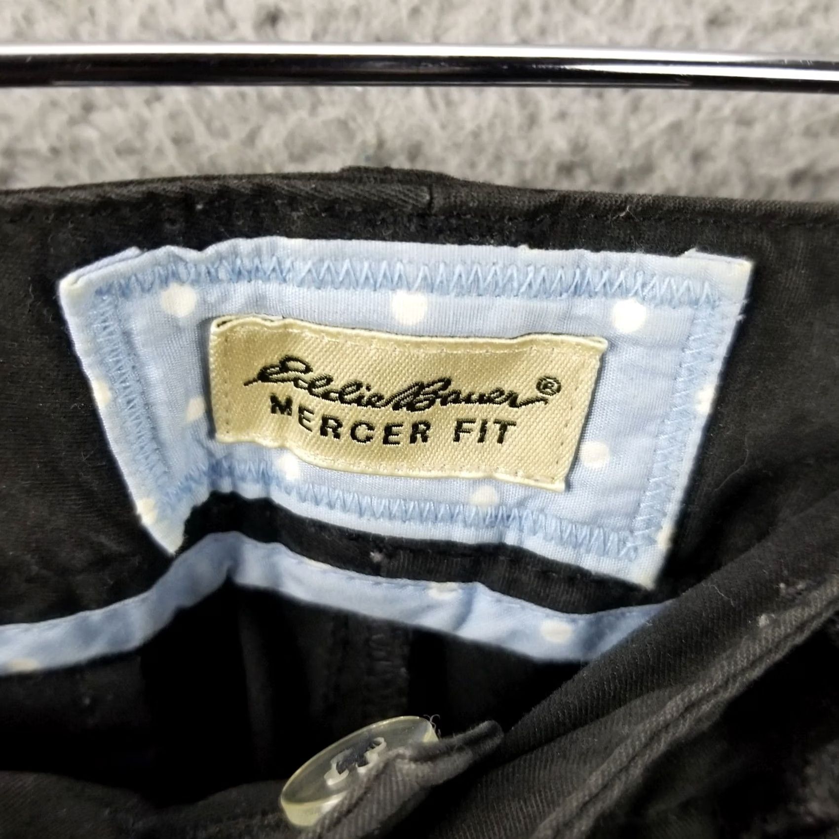 Eddie Bauer Eddie Bauer Pants Women 4 Mercer Fit Black Cropped Career Ankle 28X27 Jeans, Straight, Belt Loops, 98% Cotton 2% Elastane, Machine Washable Size 27" / US 4 / IT 40 - 2 Thumbnail