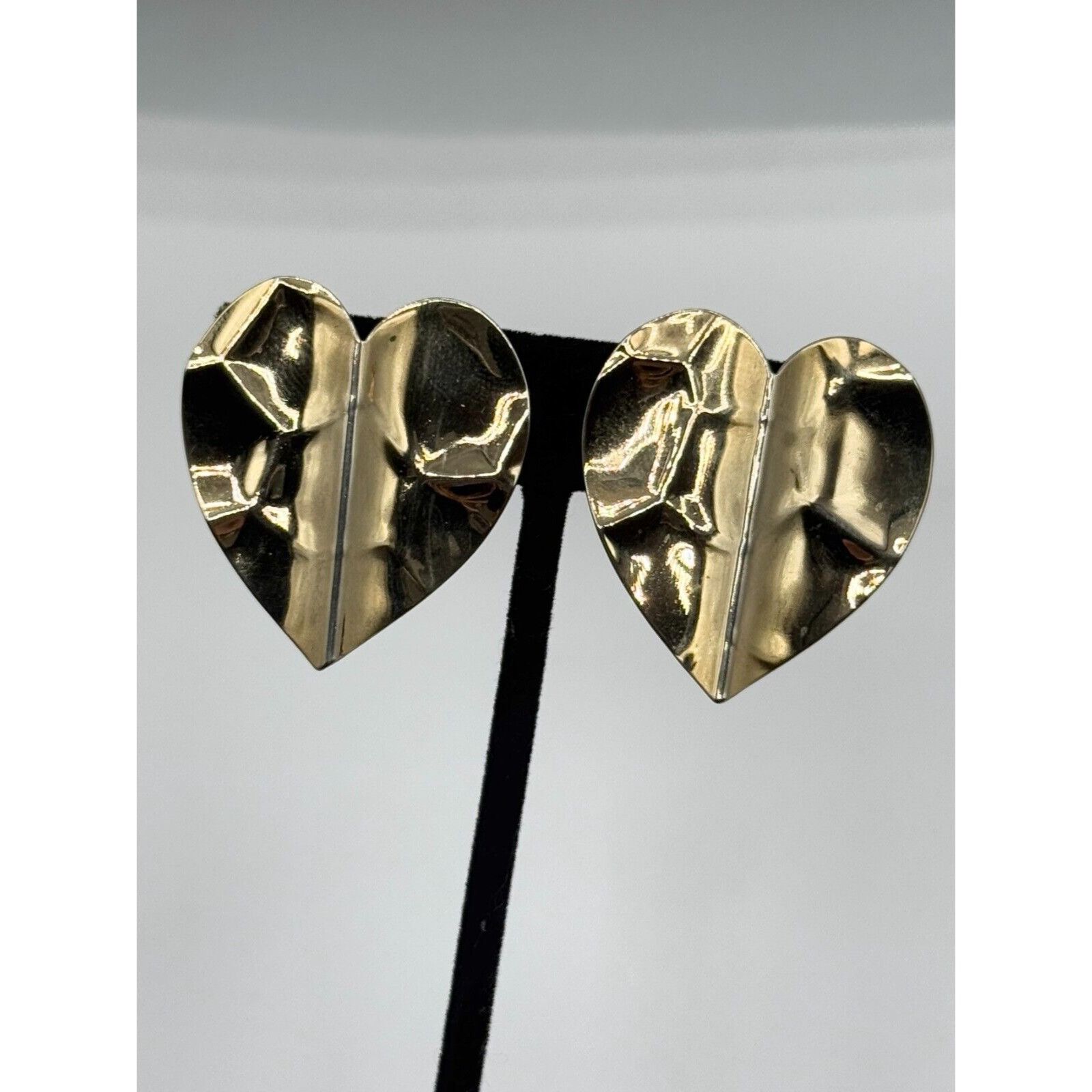 Vintage Vintage hammered metal heart clip on earrings Size ONE SIZE - 3 Thumbnail