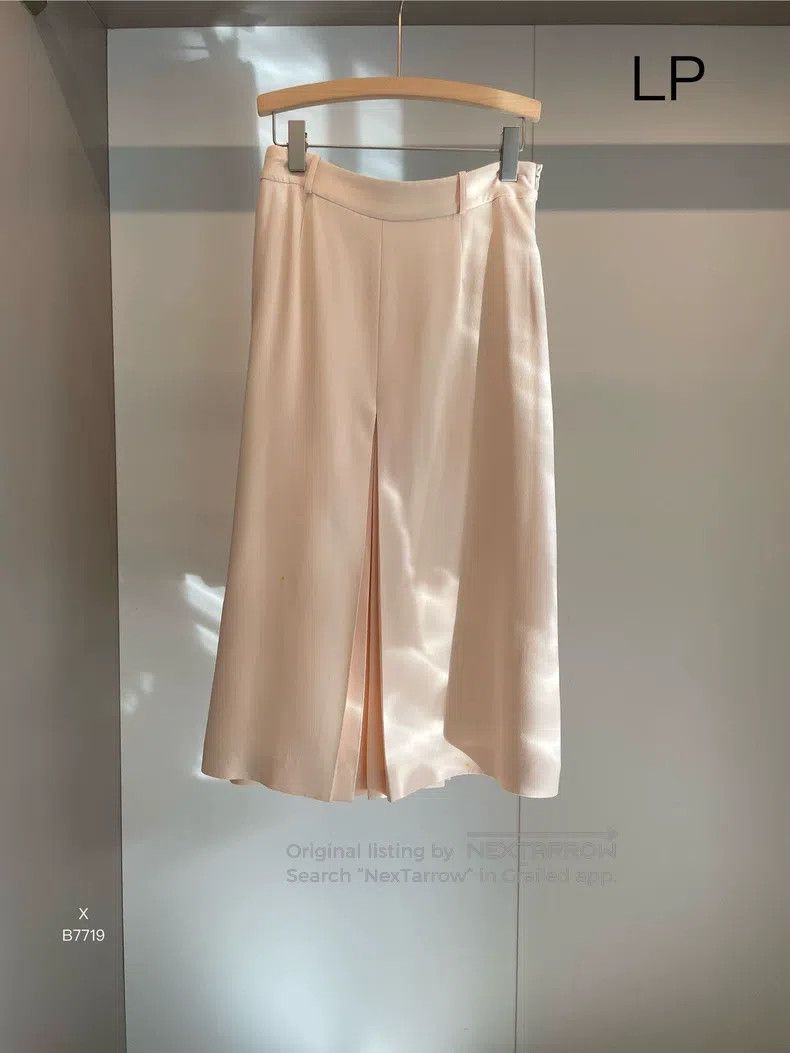 Loro Piana Loro Piana Nude Color Skirt Size 27" / US 4 / IT 40 - 1 Thumbnail