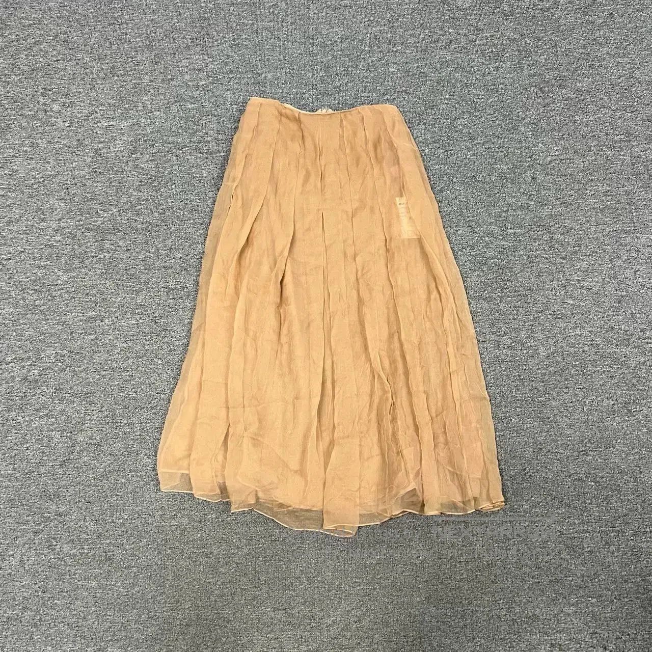 Gucci Gucci Silk Skirt. Size 35" - 1 Thumbnail