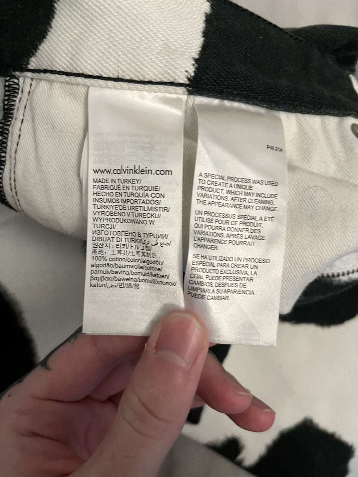 Calvin Klein Calvin klein cow camo pants Size US 32 / EU 48 - 3 Thumbnail