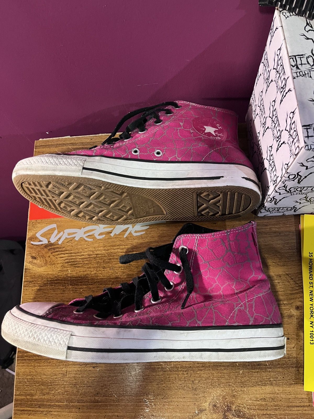 Converse Converse cons pink reflective lightning Size US 9.5 / EU 42-43 - 6 Thumbnail