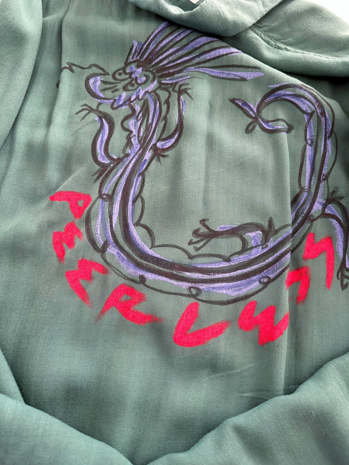 Sz2 Dragon Paint Free Edge Rayon Shirt
