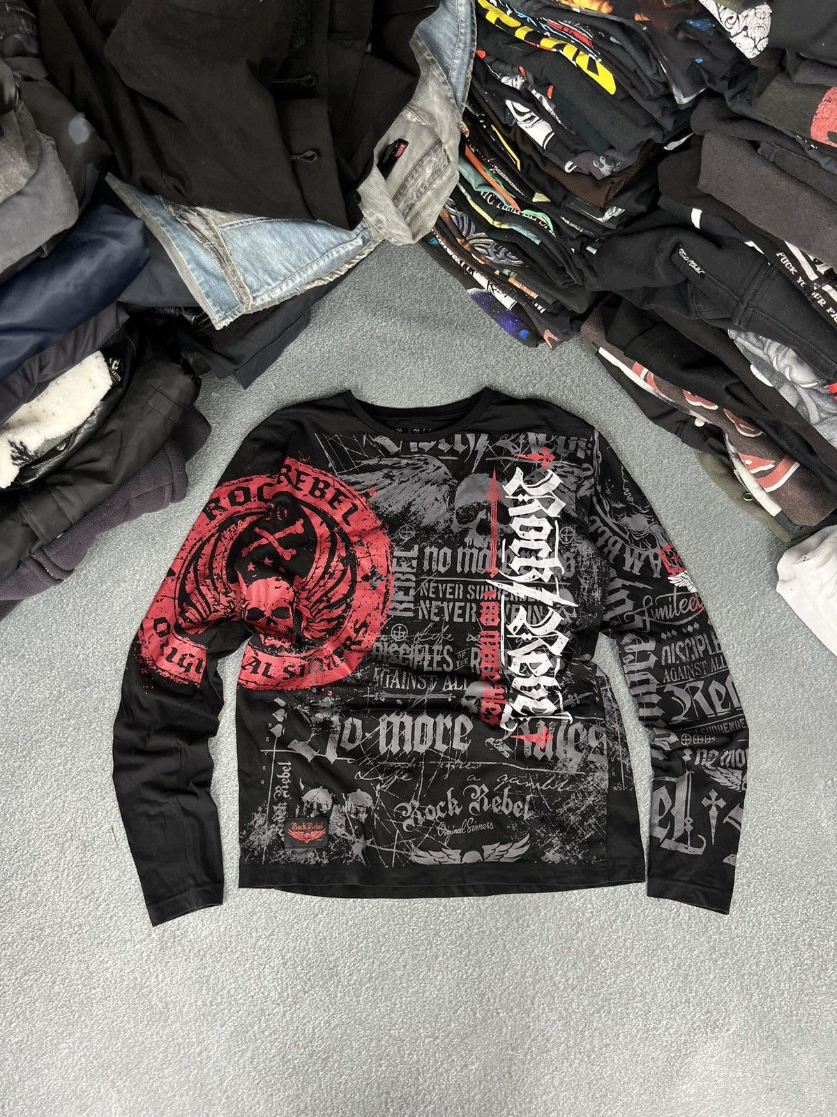 Affliction Y2K affliction style rock rebel long sleeve thermal t-shirt Size US M / EU 48-50 / 2 - 1 Thumbnail