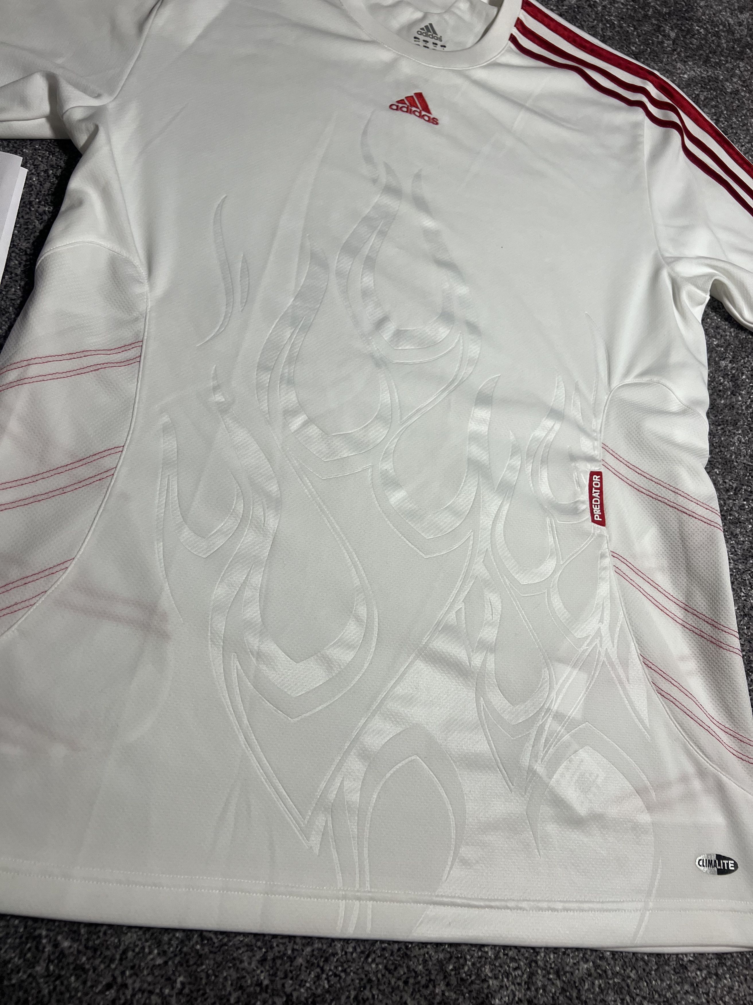 Adidas Adidas Predator SAMPLE tshirt Size US M / EU 48-50 / 2 - 4 Thumbnail