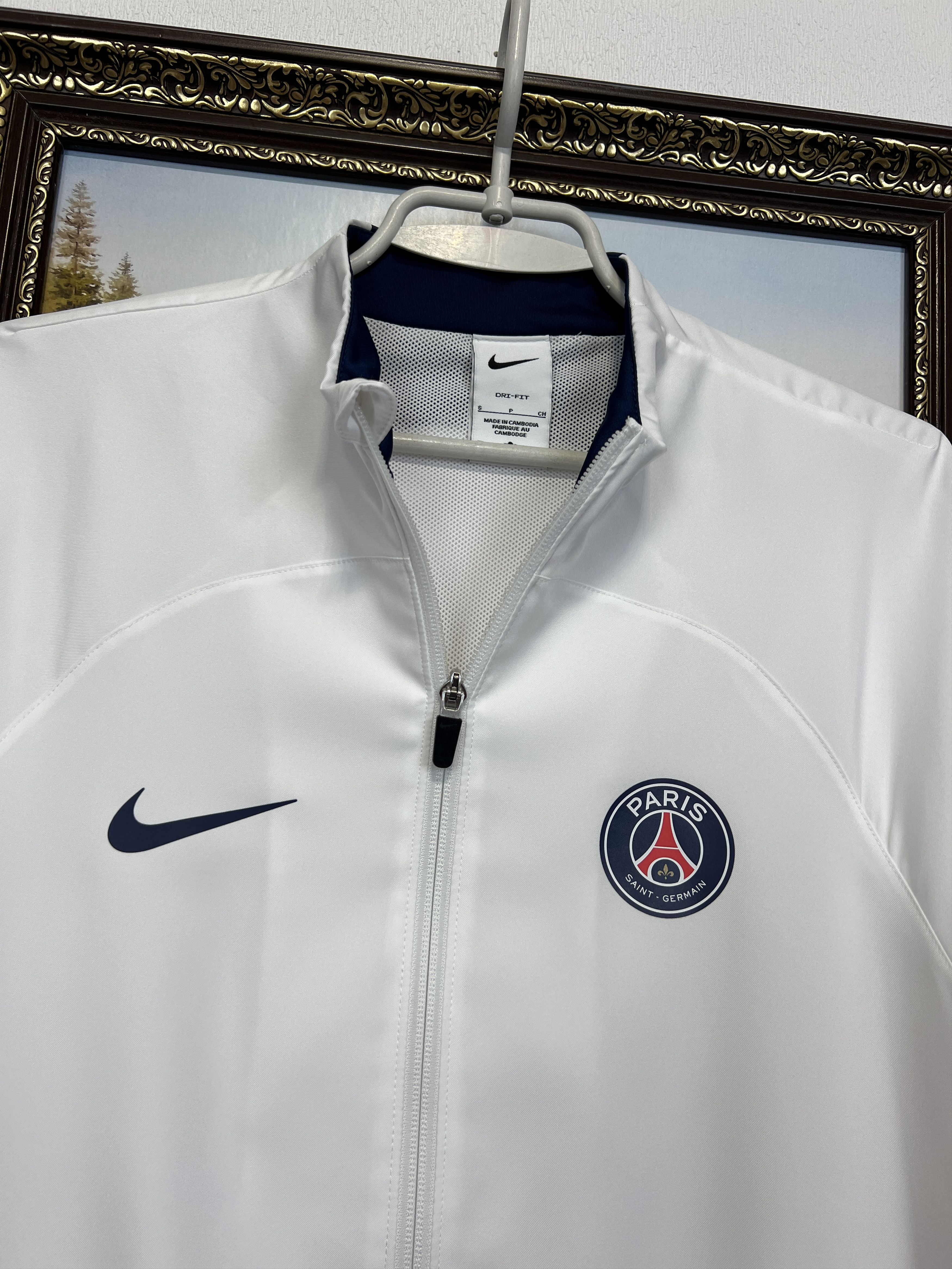 Nike Paris Saint-Germain PSG Football Jacket Soccer Track Top Size US S / EU 44-46 / 1 - 3 Thumbnail