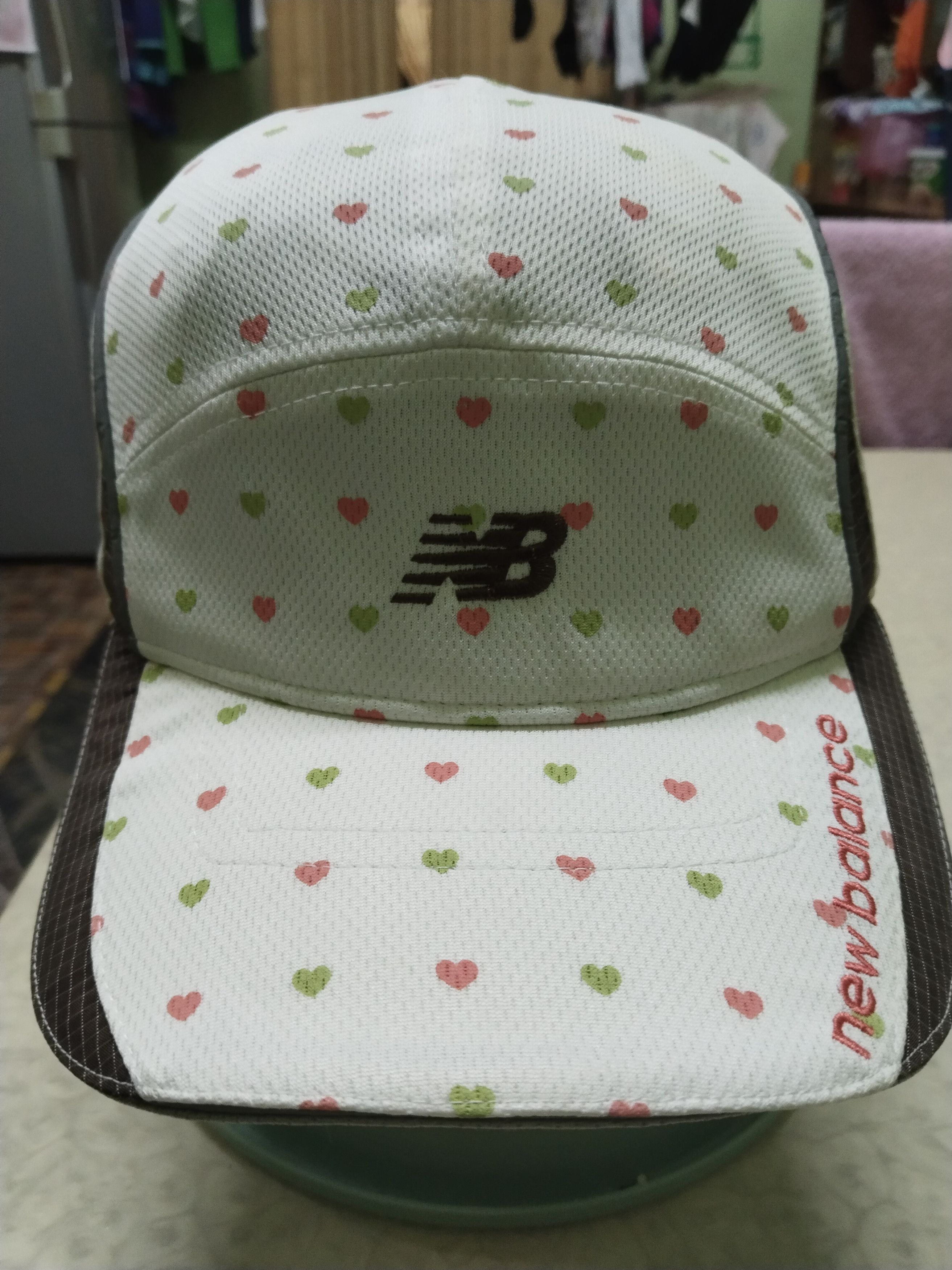 New Balance RARE 5 PANEL NEW BALANCE CAP ADJUSTABLE VELCRO STRAPBACK Size ONE SIZE - 2 Thumbnail