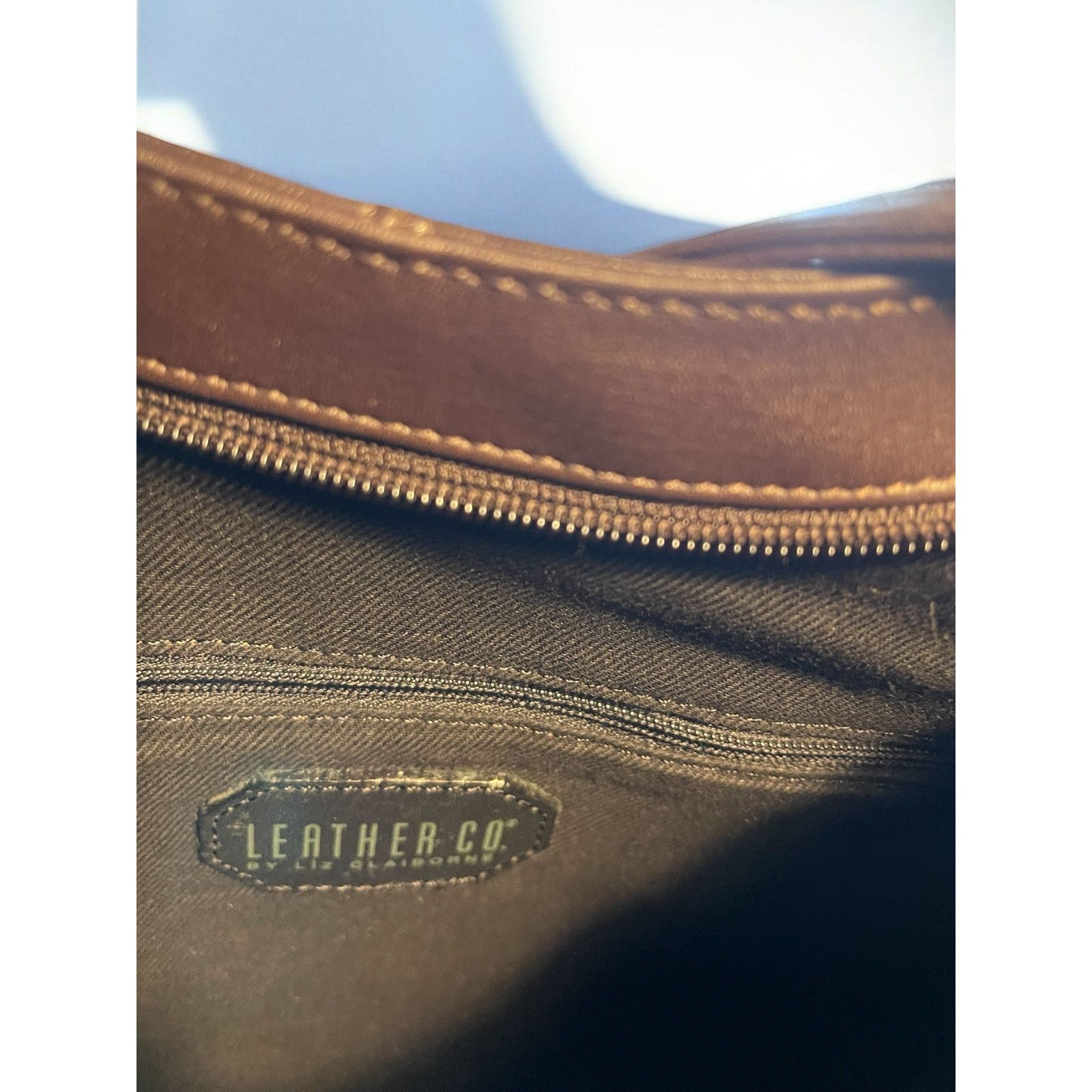 Liz Claiborne Liz Claiborne Leather Company Brown Purse Shoulder Bag Size ONE SIZE - 5 Thumbnail