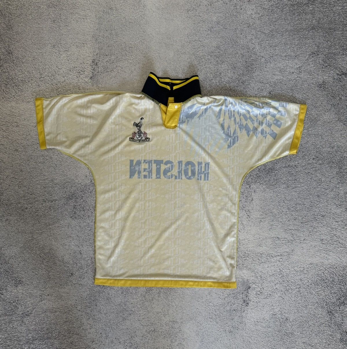 Other Vintage Tottenham Hotspur 1992 Away Shirt Score Draw Jersey Size US M / EU 48-50 / 2 - 10 Thumbnail