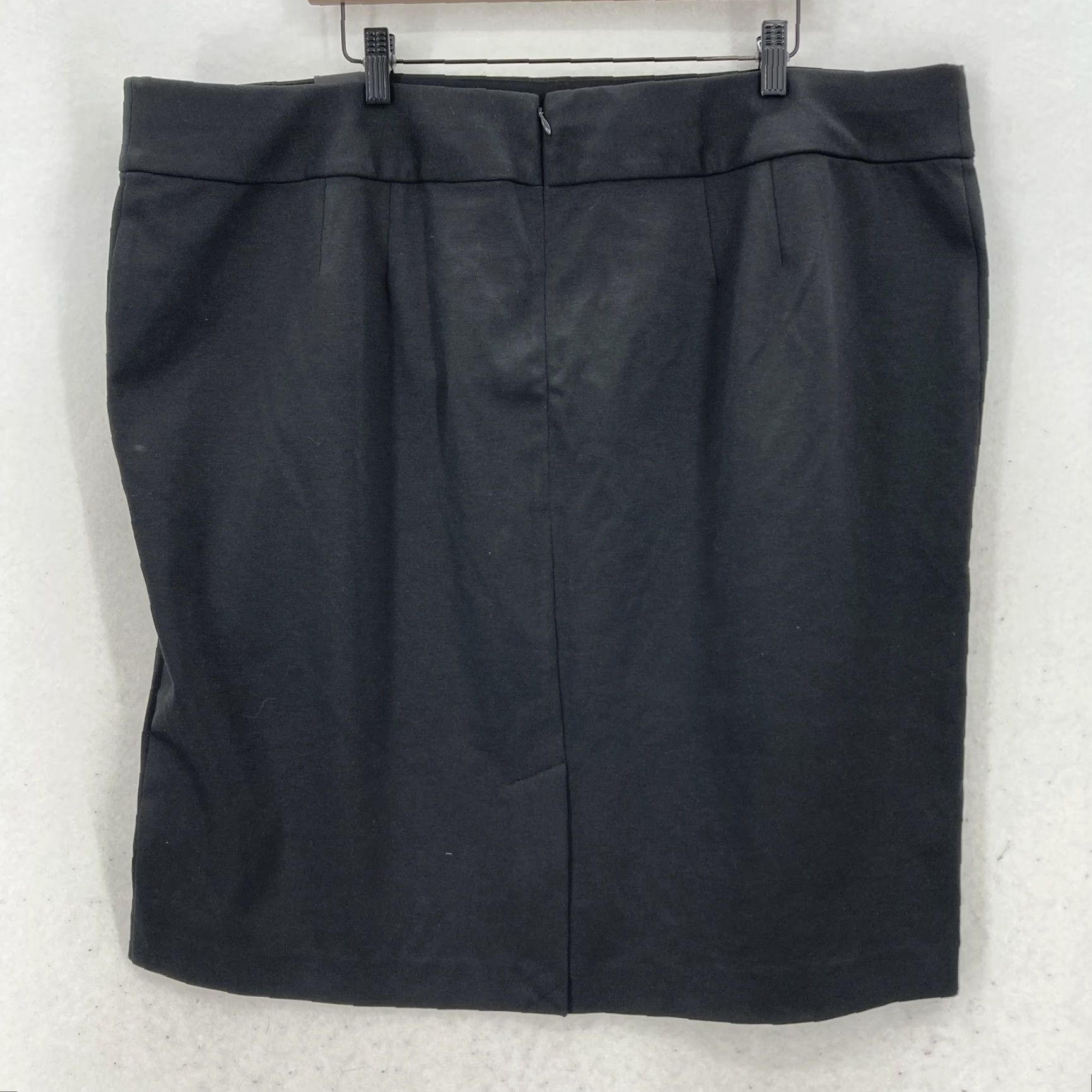 Vintage Lane Bryant Skirt Womens 24 Black Pencil Pull On Career Office Stretch Classic Skirt Womens 24 Black Pencil Pull On Career Office Stretch Classic Size 42" / US 20 - 8 Thumbnail