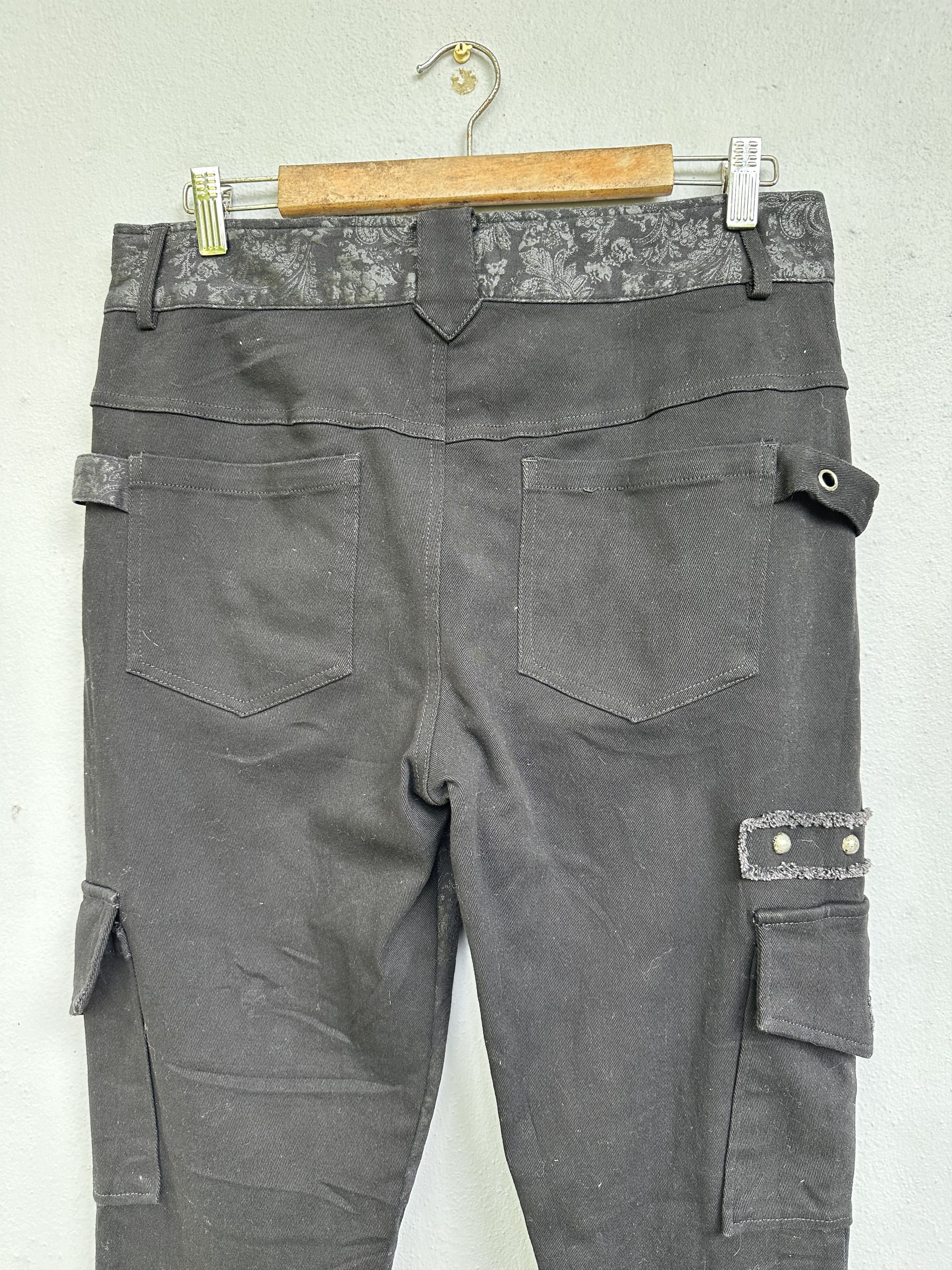 Japanese Brand Japanese Brand PUNKRAVE Skinny Elastic Cargo Pants Size US 32 / EU 48 - 9 Thumbnail