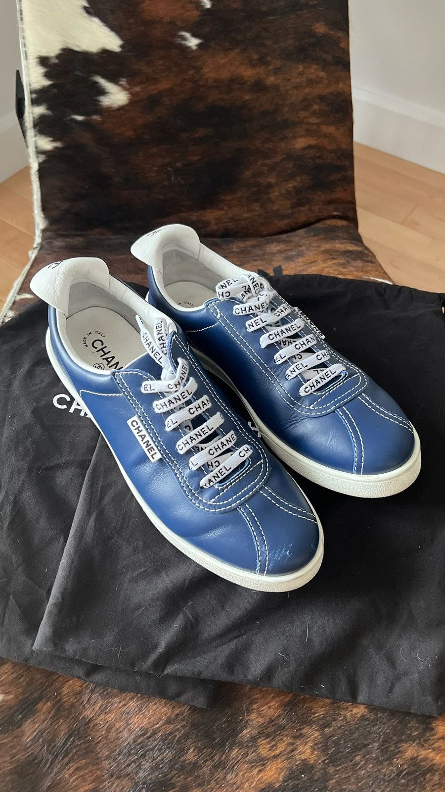 Chanel Chanel blue weekender sneakers Size US 9 / EU 42 - 2 Thumbnail