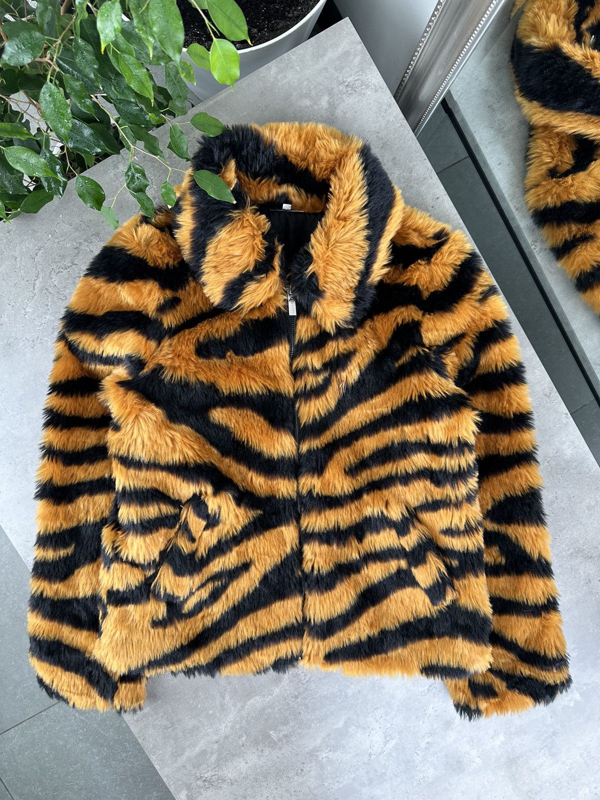 Japanese Brand Vintage Faux Fur Coat Size S / US 4 / IT 40 - 1 Thumbnail