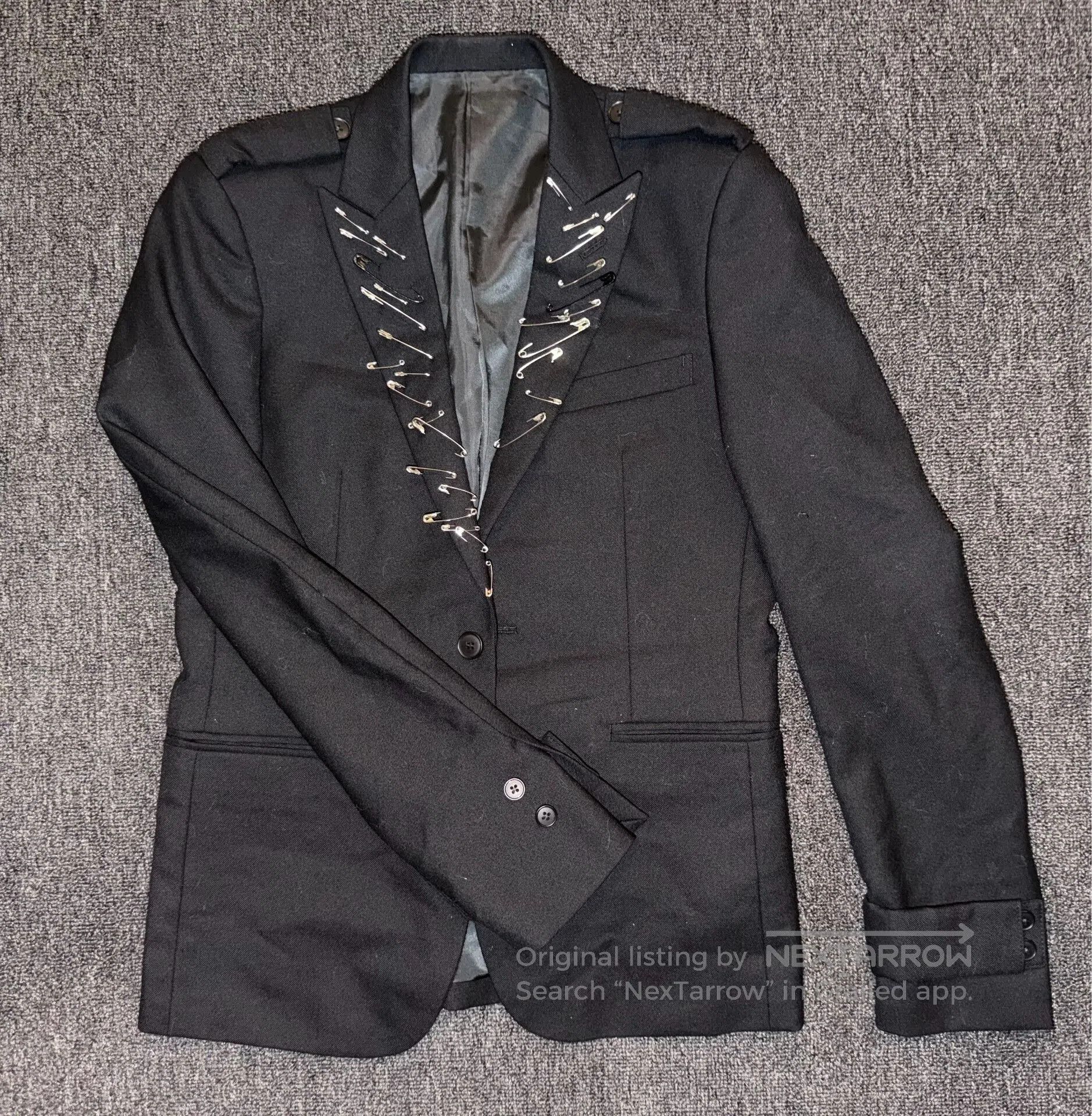 Pledge Black Gun Collar Suit by Pledge. Size M / US 6-8 / IT 42-44 - 5 Thumbnail