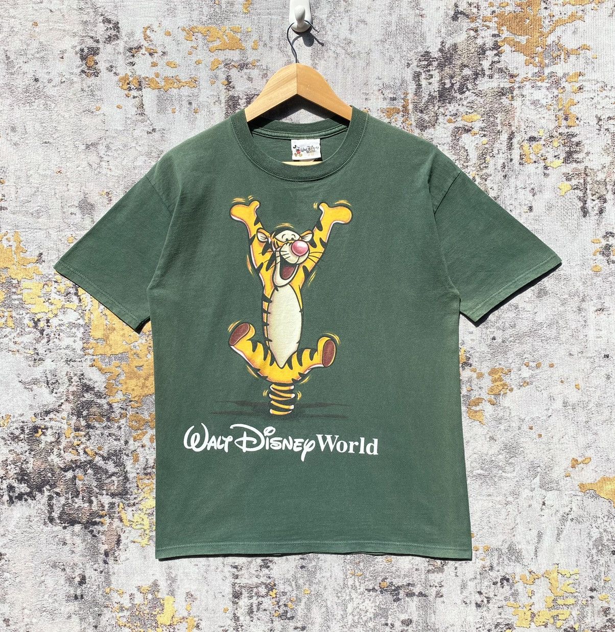 Disney Vintage Tigger Walt Disnep World Shirt Winnie The Pooh Size US M / EU 48-50 / 2 - 1 Thumbnail