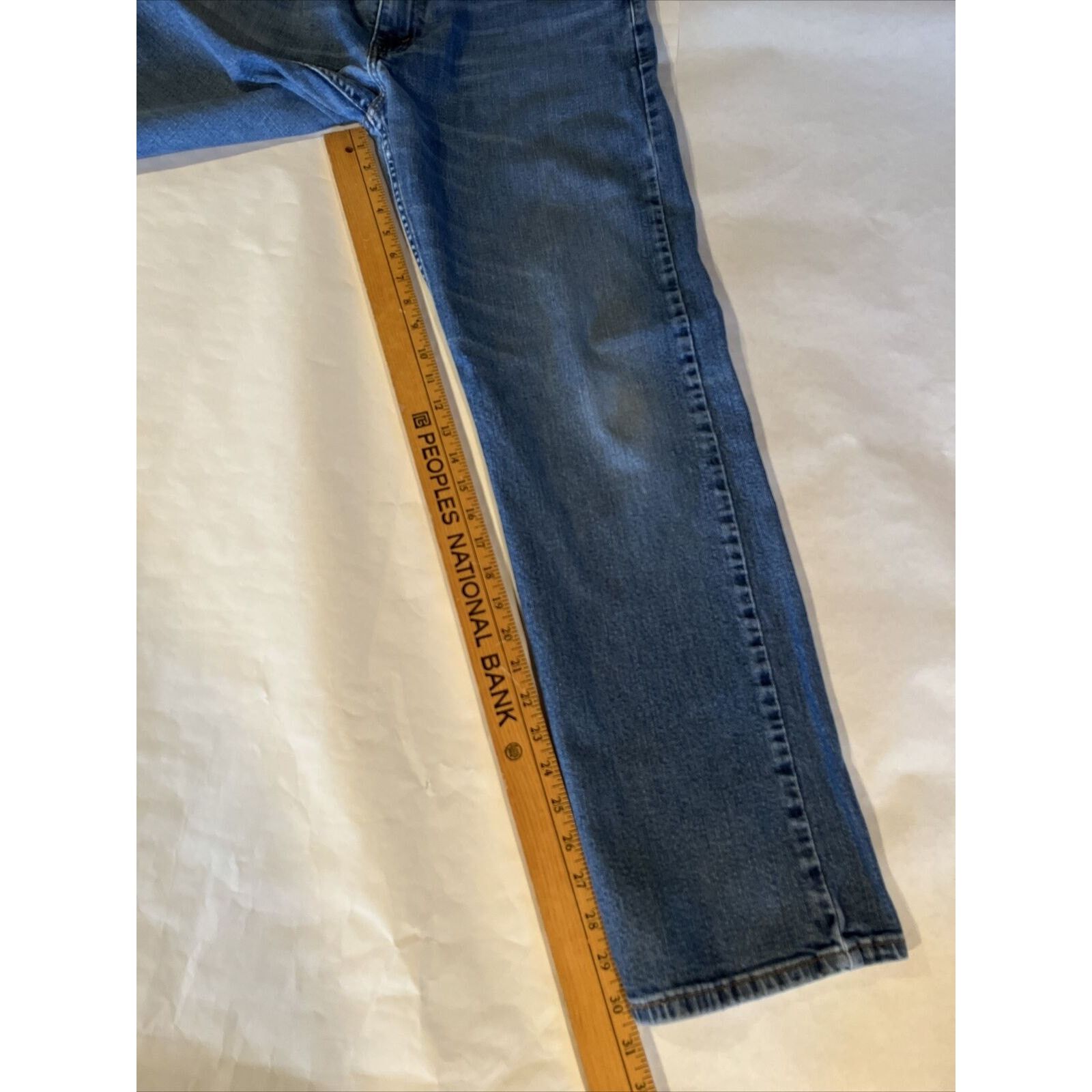 Levi's VTG Levis 505 Jeans Mens 38x32 Made In USA Straight Leg EUC Size US 38 / EU 54 - 4 Thumbnail