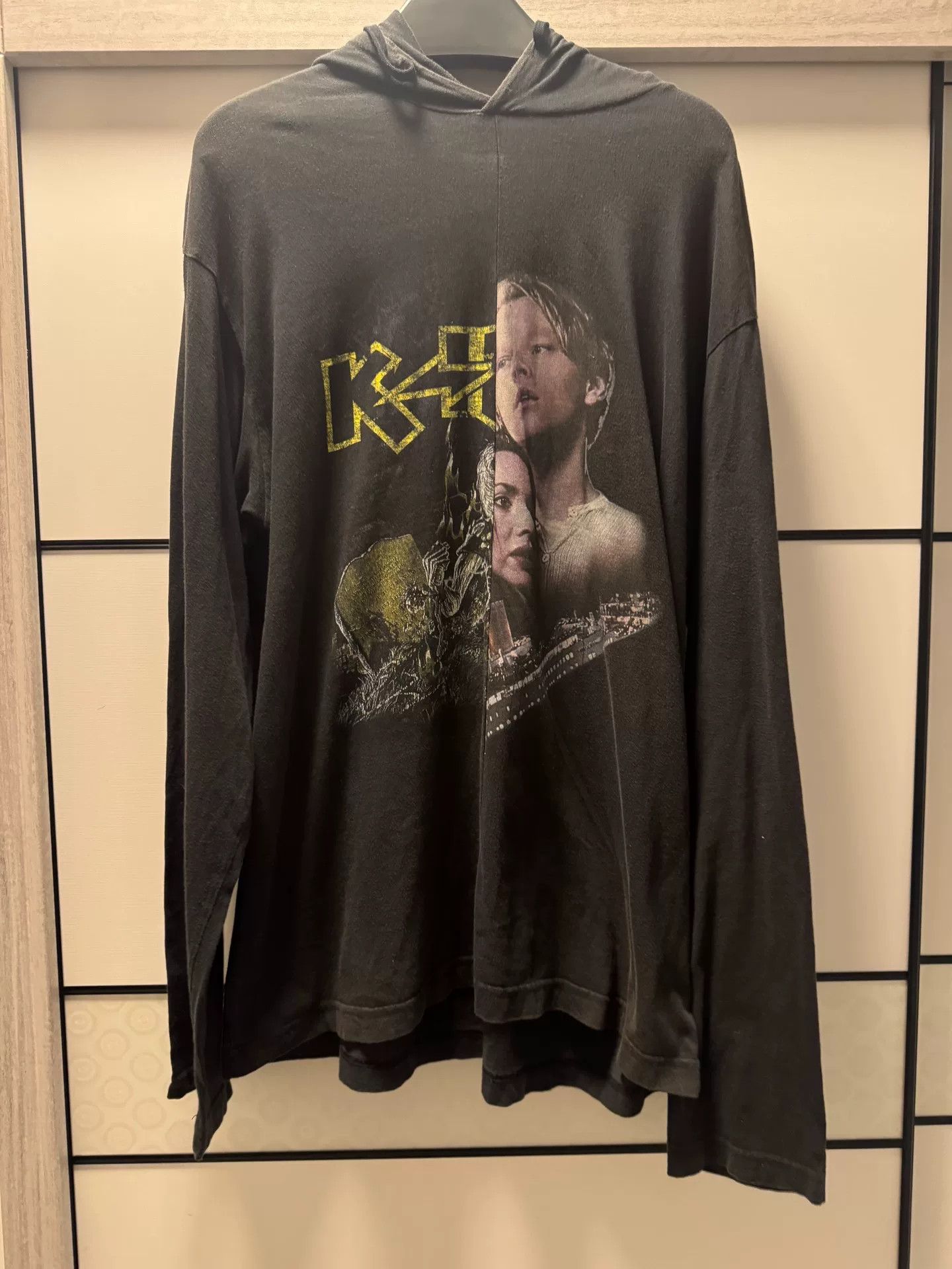 Vetements Vetements Hoodie S Men Size US S / EU 44-46 / 1 - 1 Thumbnail