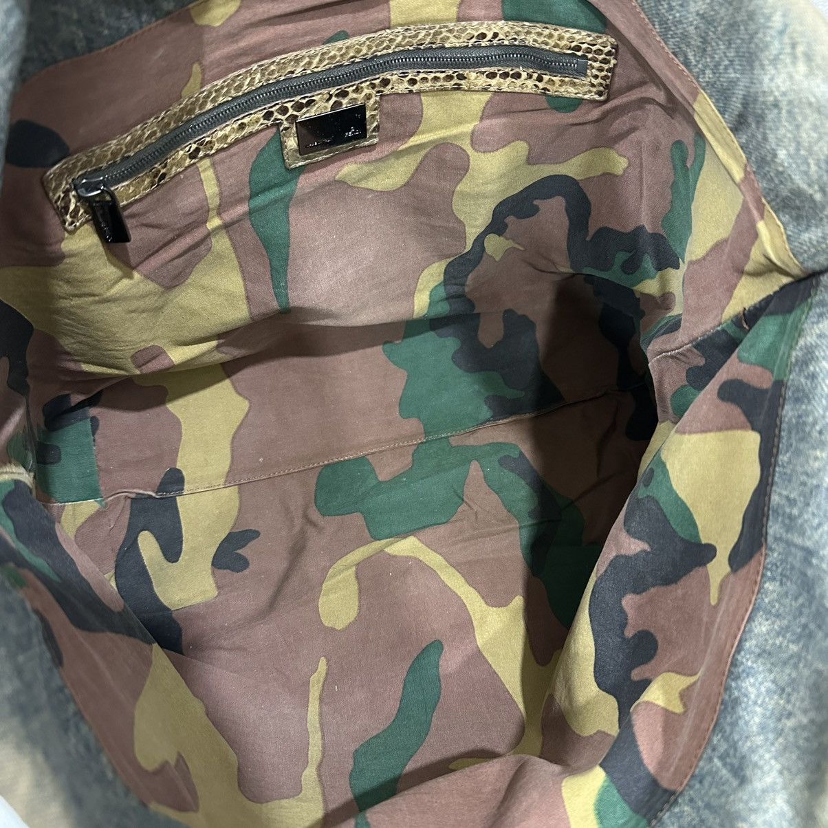 Fendi ‼️LASTDROP‼️ FENDI EMBROIDERED DENIM TOTE BAG Size ONE SIZE - 13 Thumbnail