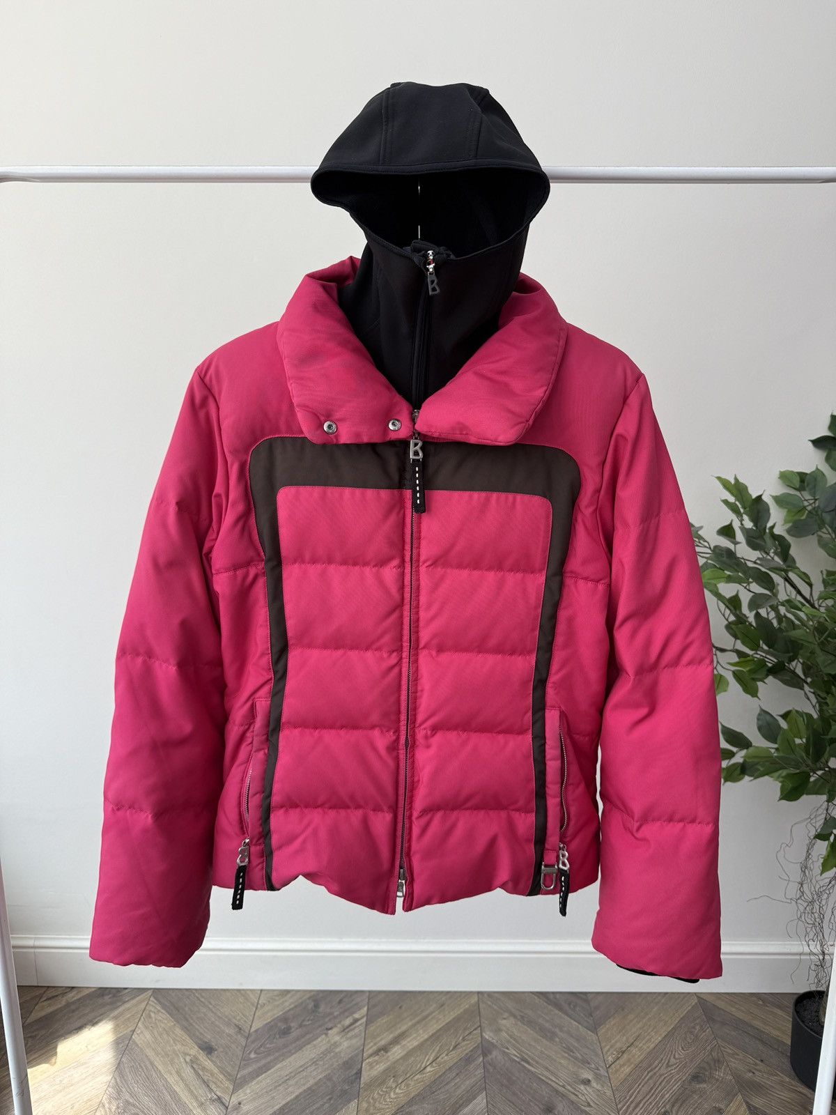 Bogner Vintage Bogner Sport Women’s Pink Down Ski Jacket Hooded Size XS / US 0-2 / IT 36-38 - 2 Thumbnail