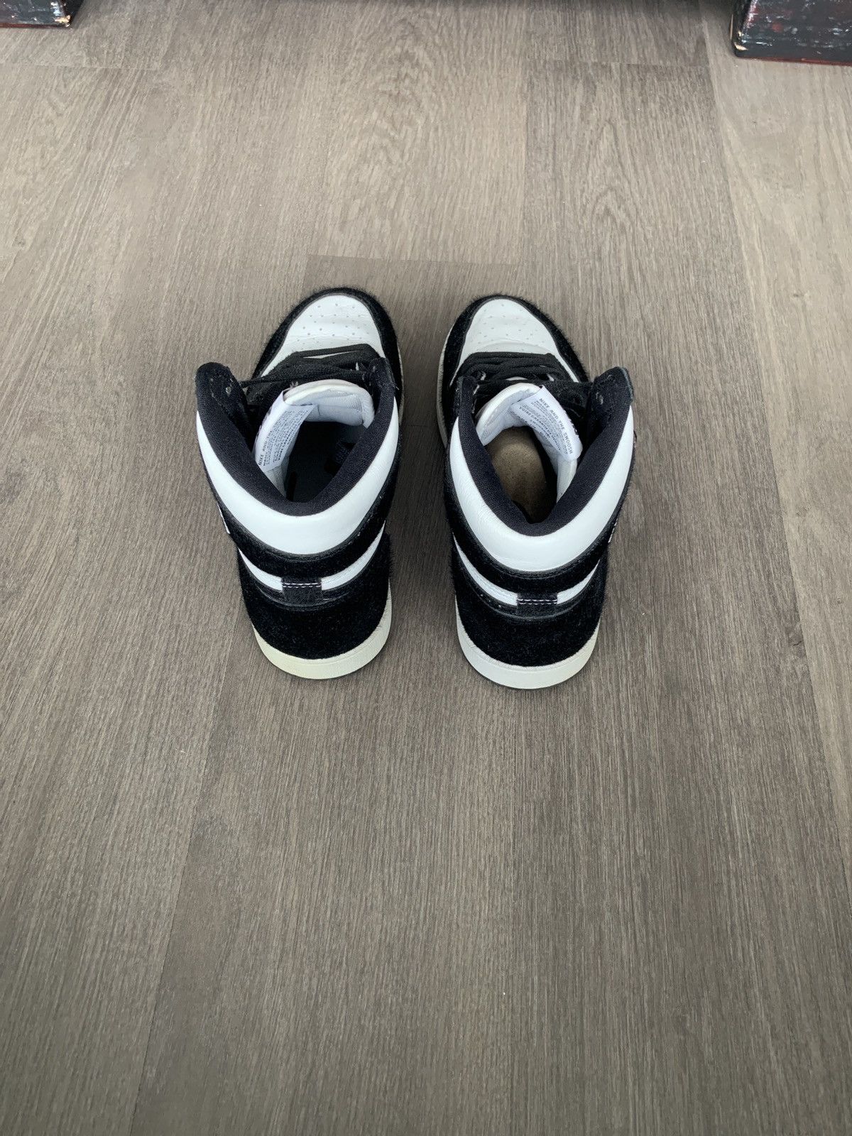 Nike Wmns Air Jordan 1 Retro High OG ‘Twist’ Size US 7.5 / IT 37.5 - 3 Thumbnail