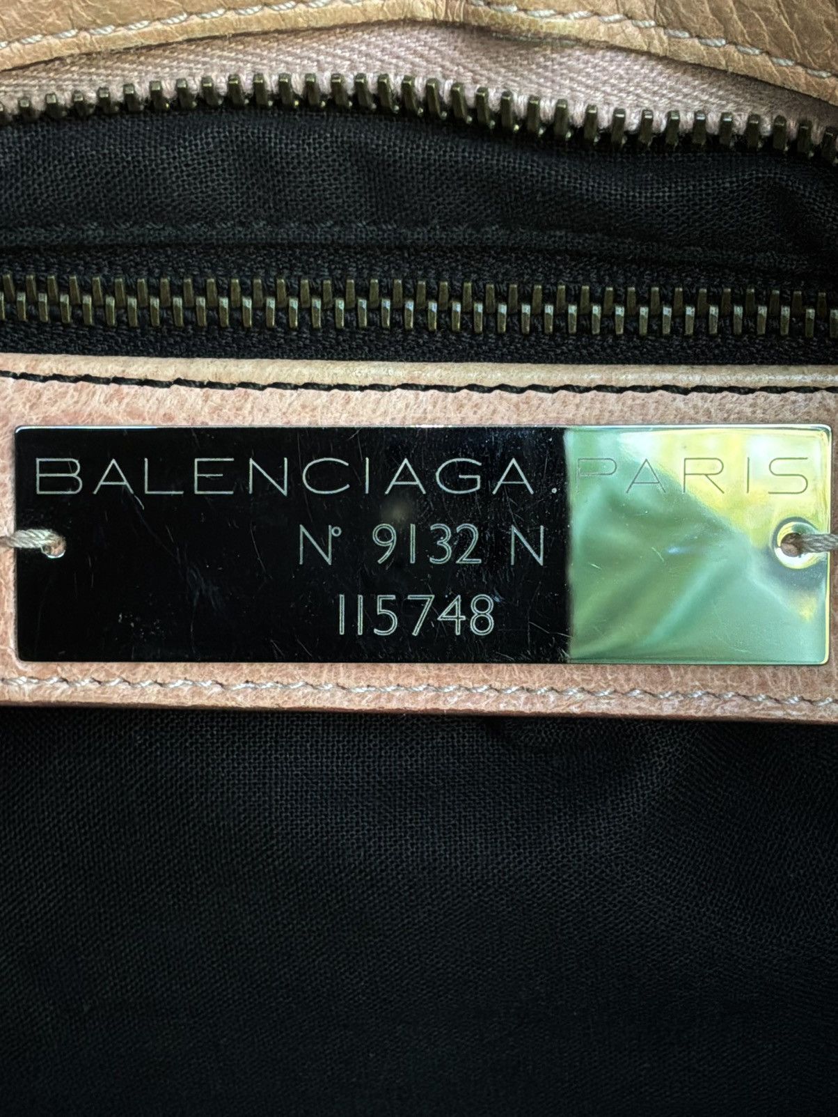 Balenciaga Balenciaga - Classic City - Salmon Pink Lambskin Leather Bag Size ONE SIZE - 19 Thumbnail