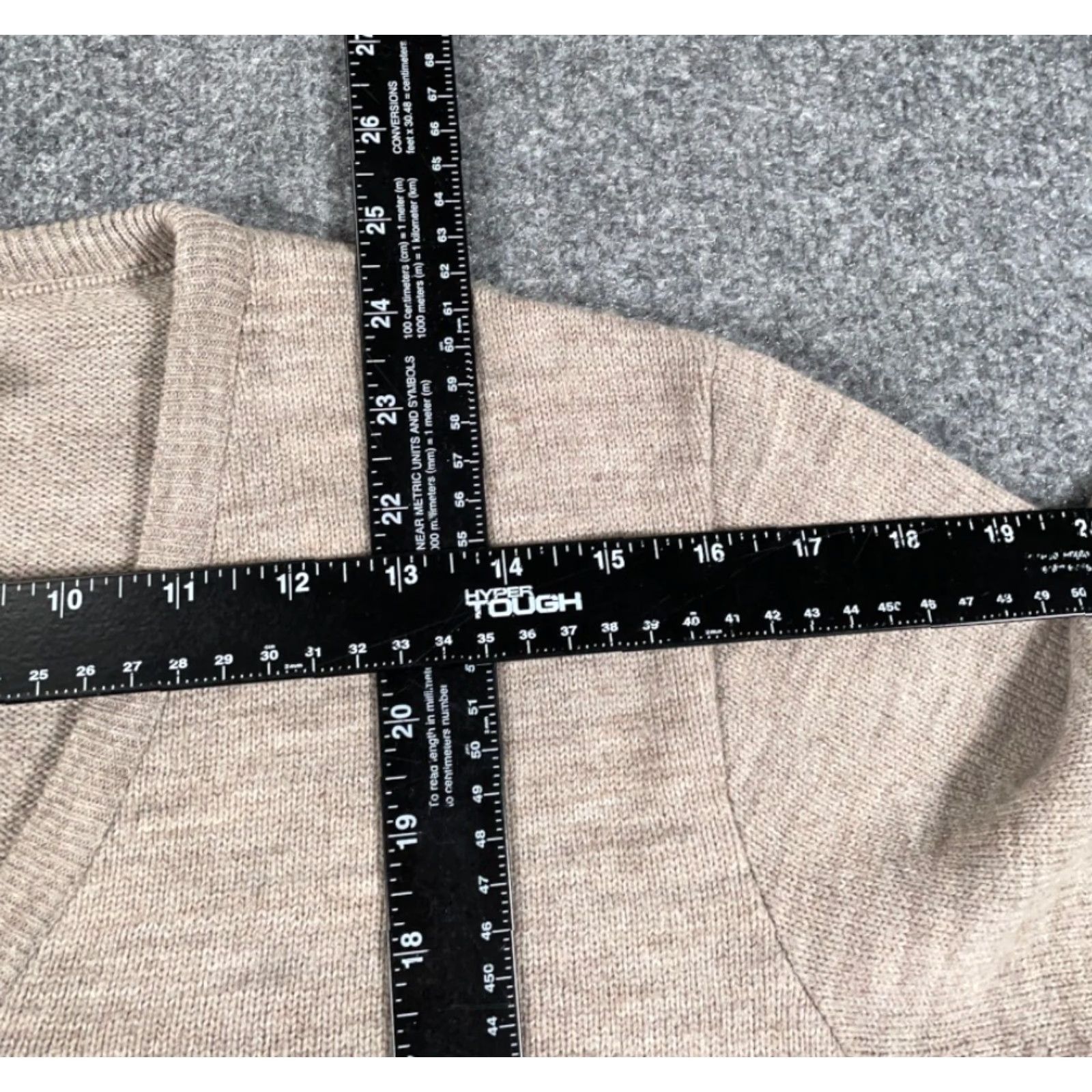 Vintage VINTAGE St. Michael Sweater Adult Small Beige Lightweight V-Neck Pullover 80s 90s Preppy Mens Size US S / EU 44-46 / 1 - 5 Thumbnail