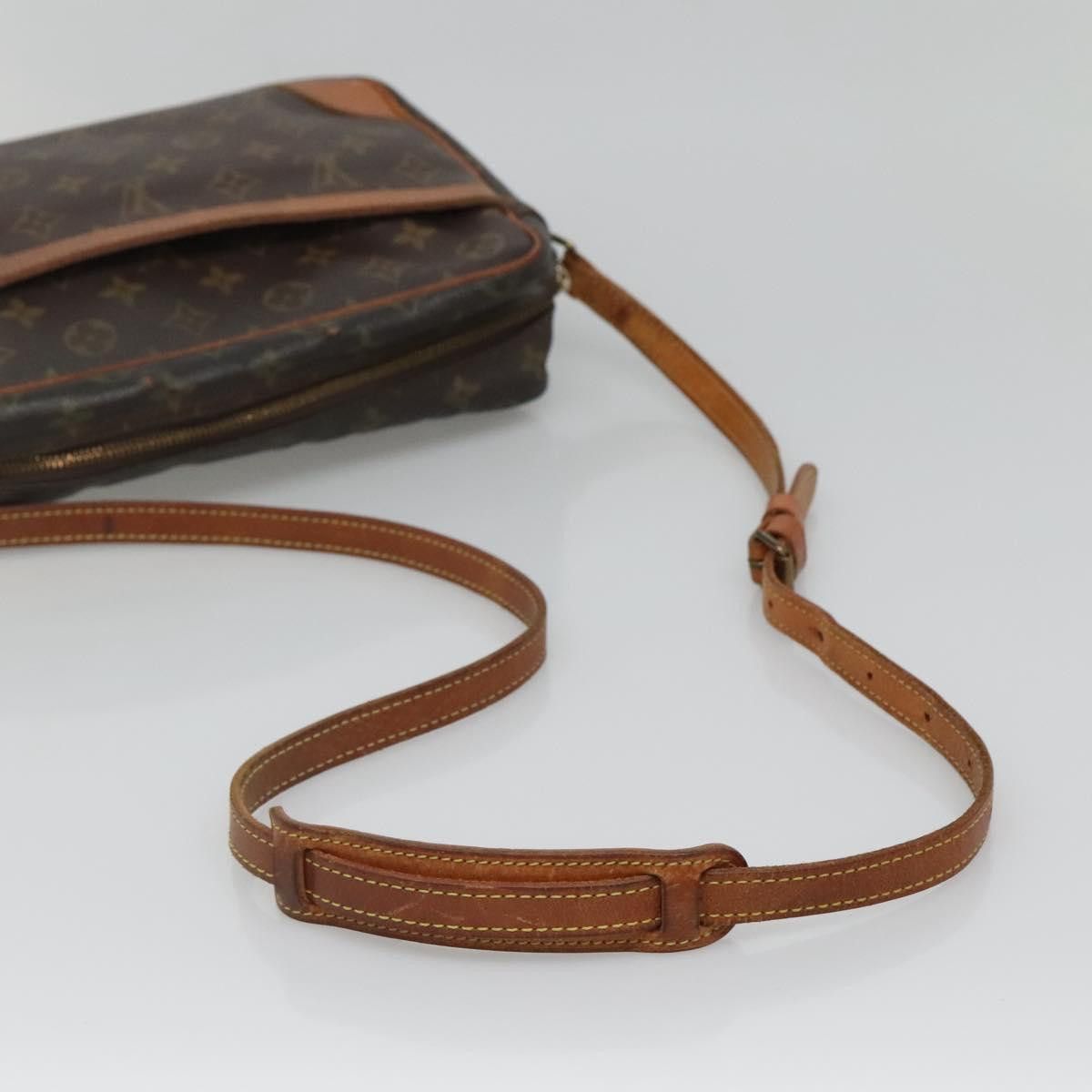 Louis Vuitton LOUIS VUITTON Monogram Trocadero 30 Shoulder Bag M51272 Size ONE SIZE - 8 Thumbnail