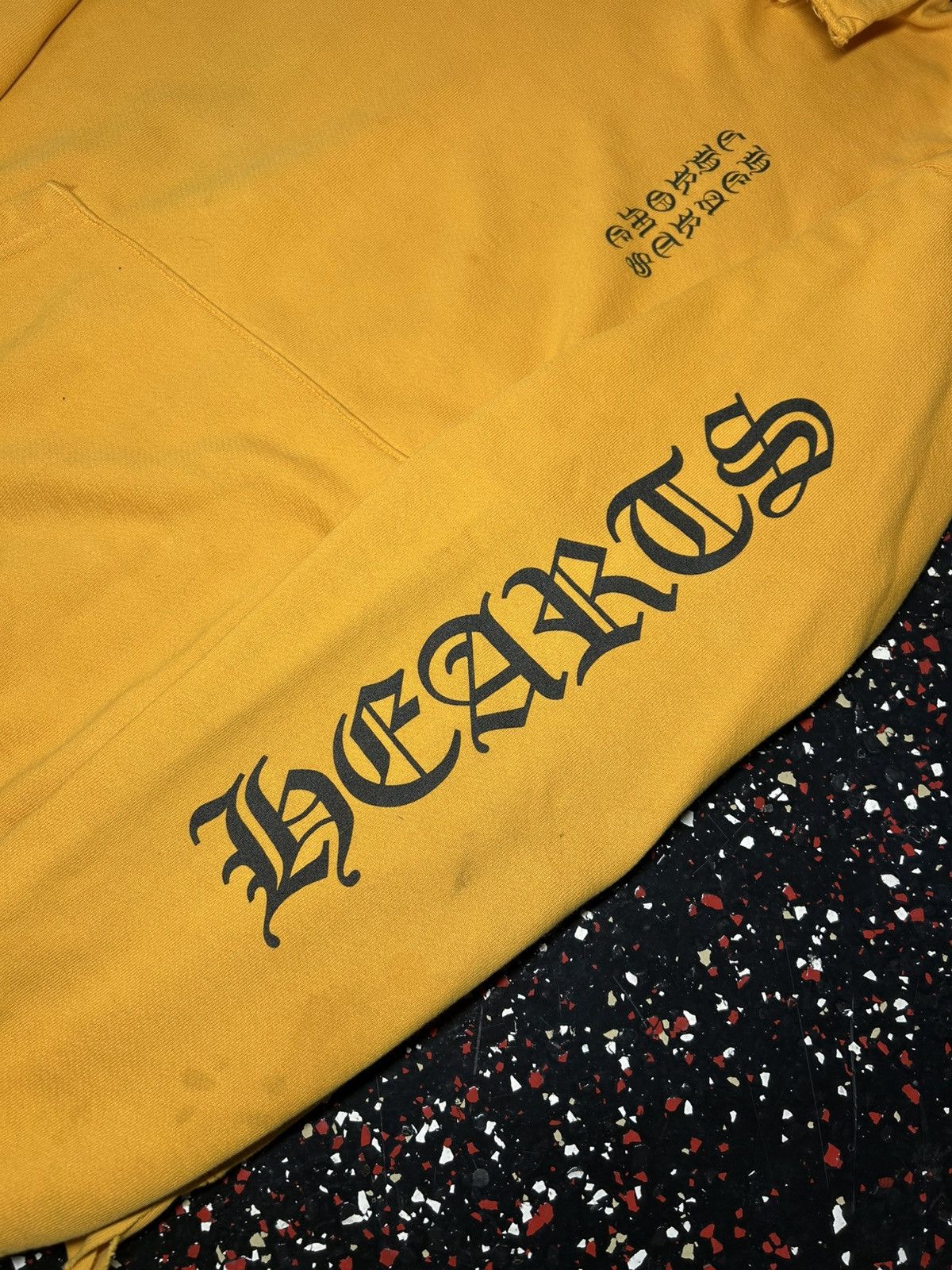 Chrome Hearts Chrome Hearts mustard script hoodie Size US M / EU 48-50 / 2 - 6 Thumbnail