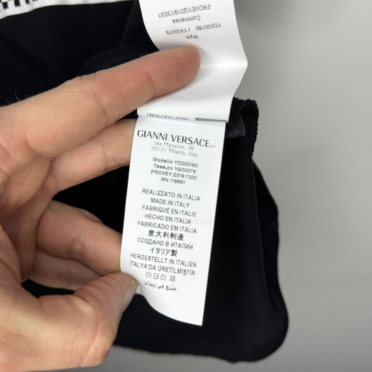 Versace Versace women's t-shirt Size S / US 4 / IT 40 - 7 Thumbnail
