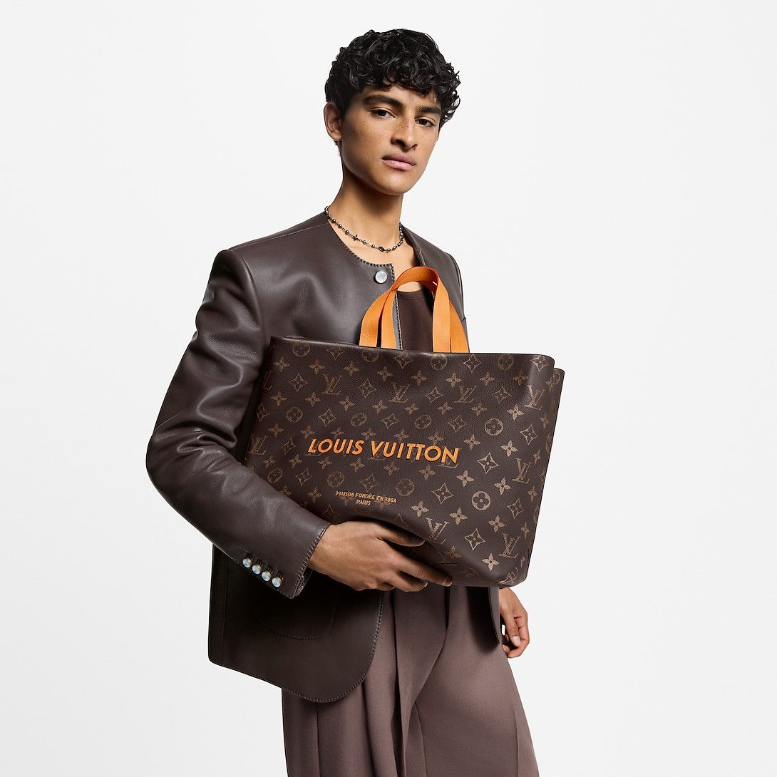 Louis Vuitton Shopper MM Tote Bag Size ONE SIZE - 6 Thumbnail