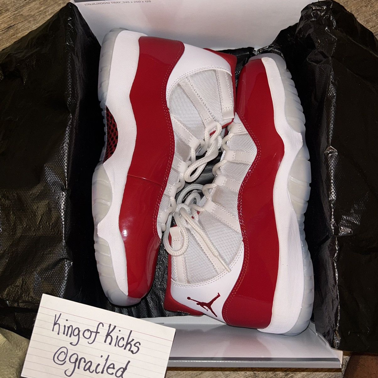Jordan Brand × Nike Air Jordan 11 Retro ‘Cherry’ Size US 11 / EU 44 - 9 Thumbnail