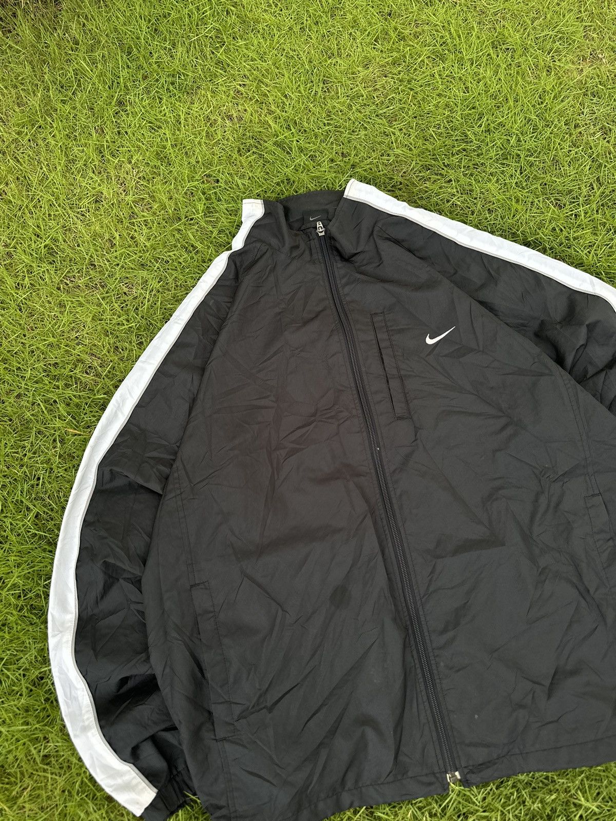Nike × Vintage NIKE VINTAGE DOUBLE LOGO STREETWEAR LIGHT JACKET Size US XL / EU 56 / 4 - 3 Thumbnail