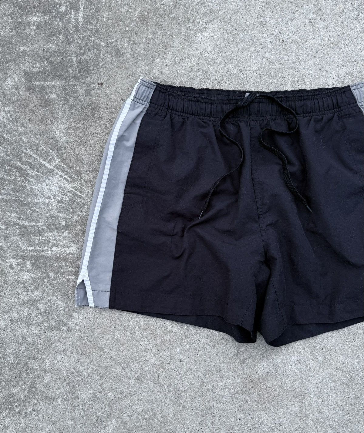 Other Vintage Nike 90s Y2K streetwear track shorts Size US 36 / EU 52 - 5 Thumbnail
