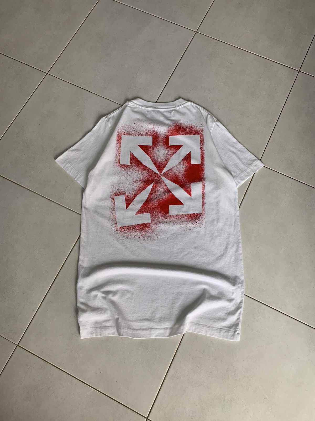 Off-White Off-White White and Red Stencil Arrows Oversized T-Shirt Size US M / EU 48-50 / 2 - 1 Thumbnail